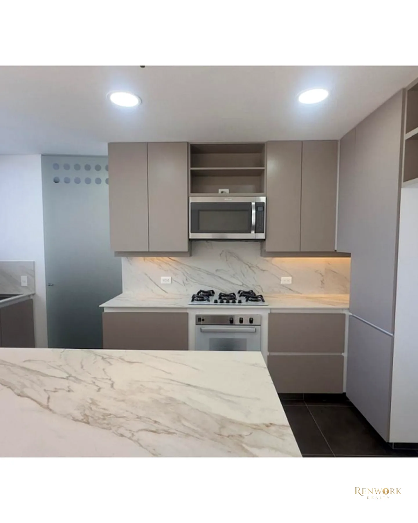 VENTA DE APARTAMENTO EN EL POBLADO SECTOR EL TESORO · foto 3