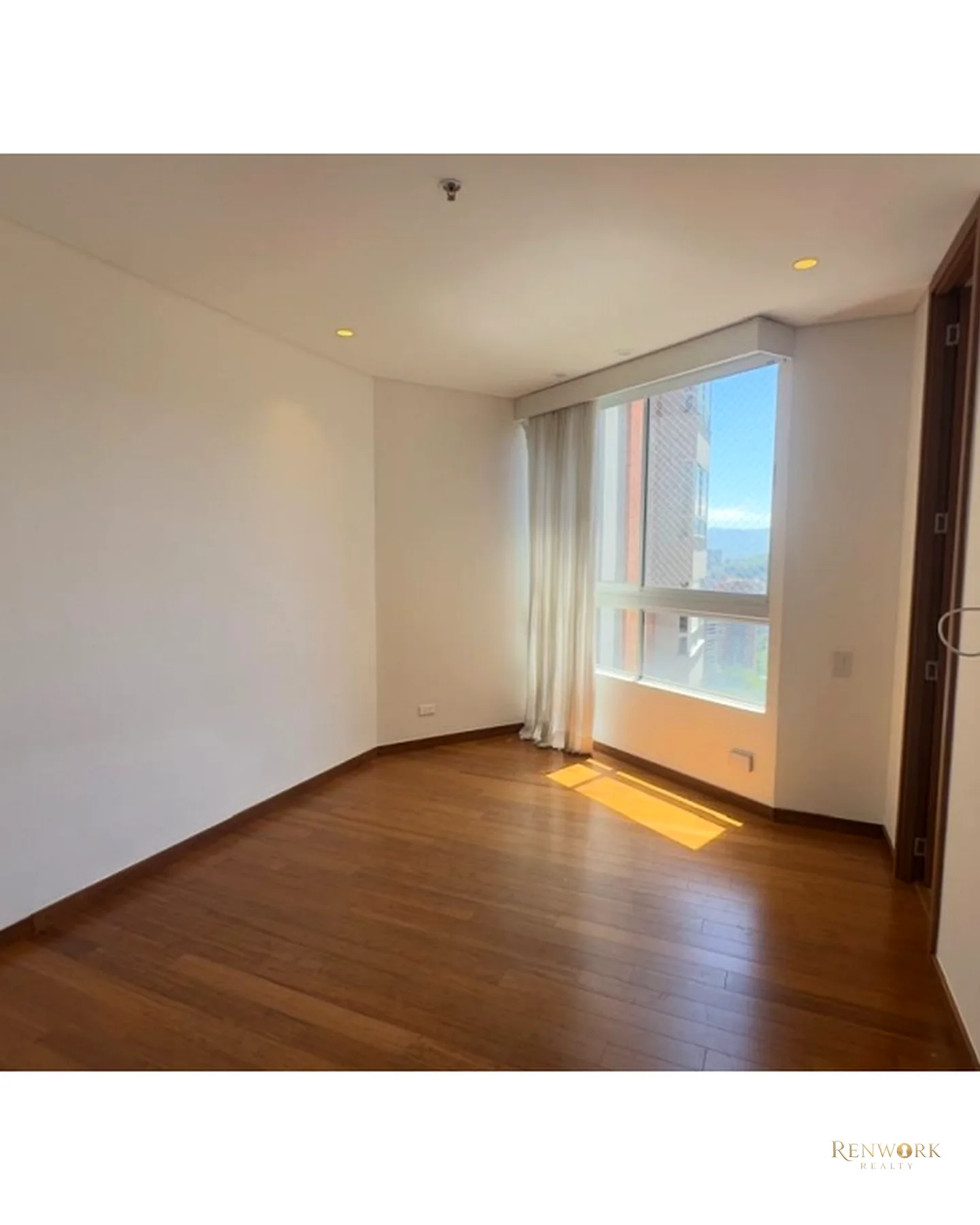 VENTA DE APARTAMENTO EN EL POBLADO SECTOR EL TESORO · foto 13