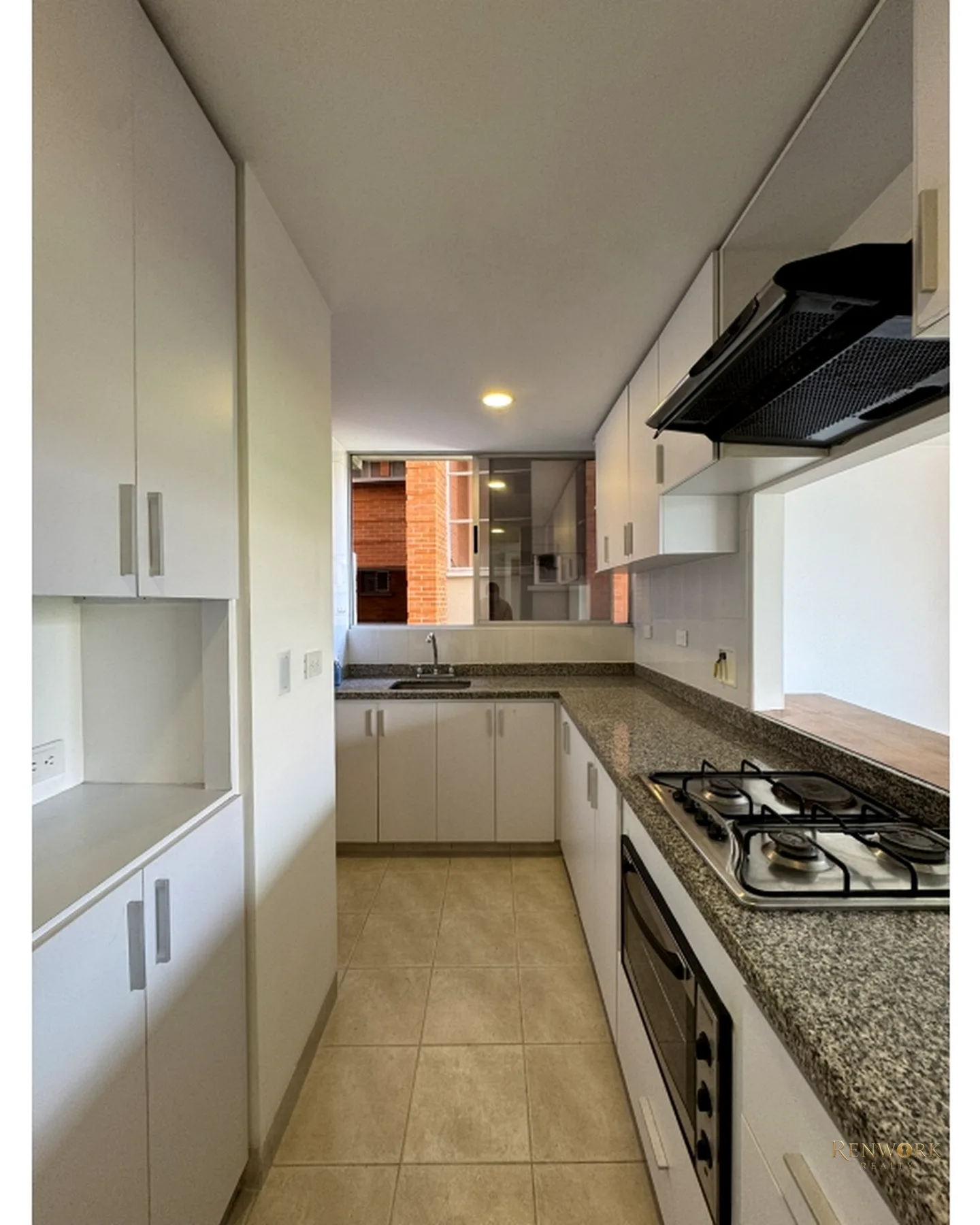 VENTA DE APARTAMENTO EN EL TESORO · foto 2