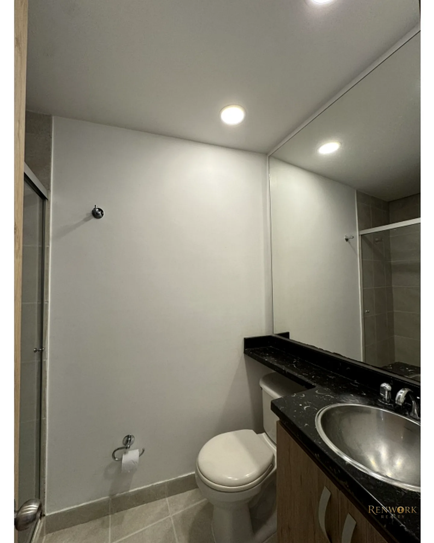 VENTA DE APARTAMENTO EN EL TESORO · foto 8