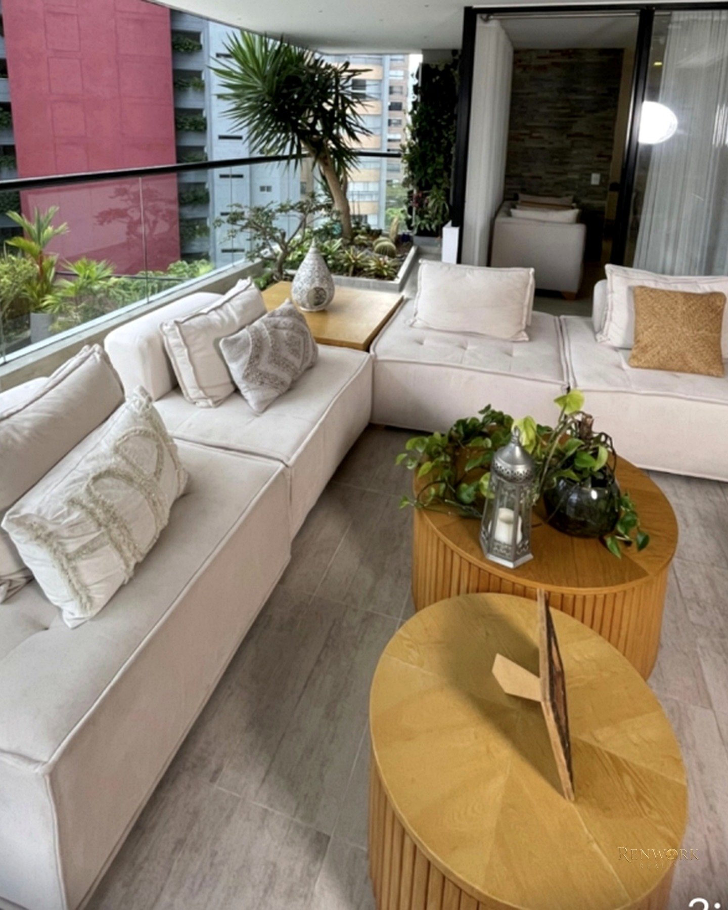 Vista de VENTA DE APARTAMENTO EN ENVIGADO LOMA DE LAS BRUJAS