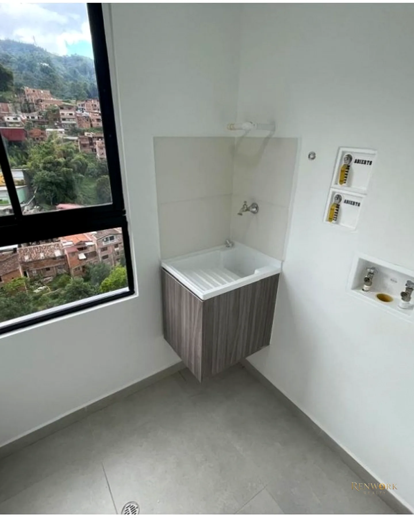 VENTA DE APARTAMENTO EN ENVIGADO SECTOR CENTRO · foto 9