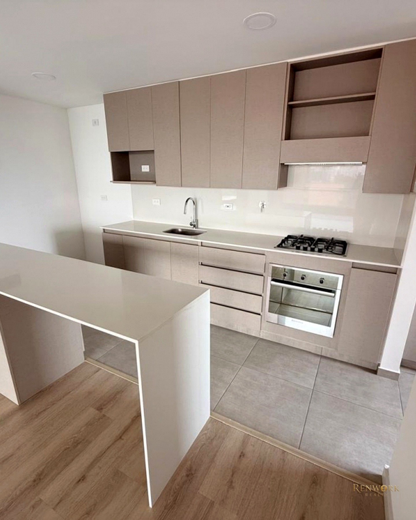 VENTA DE APARTAMENTO EN ENVIGADO SECTOR CUMBRES · foto 11