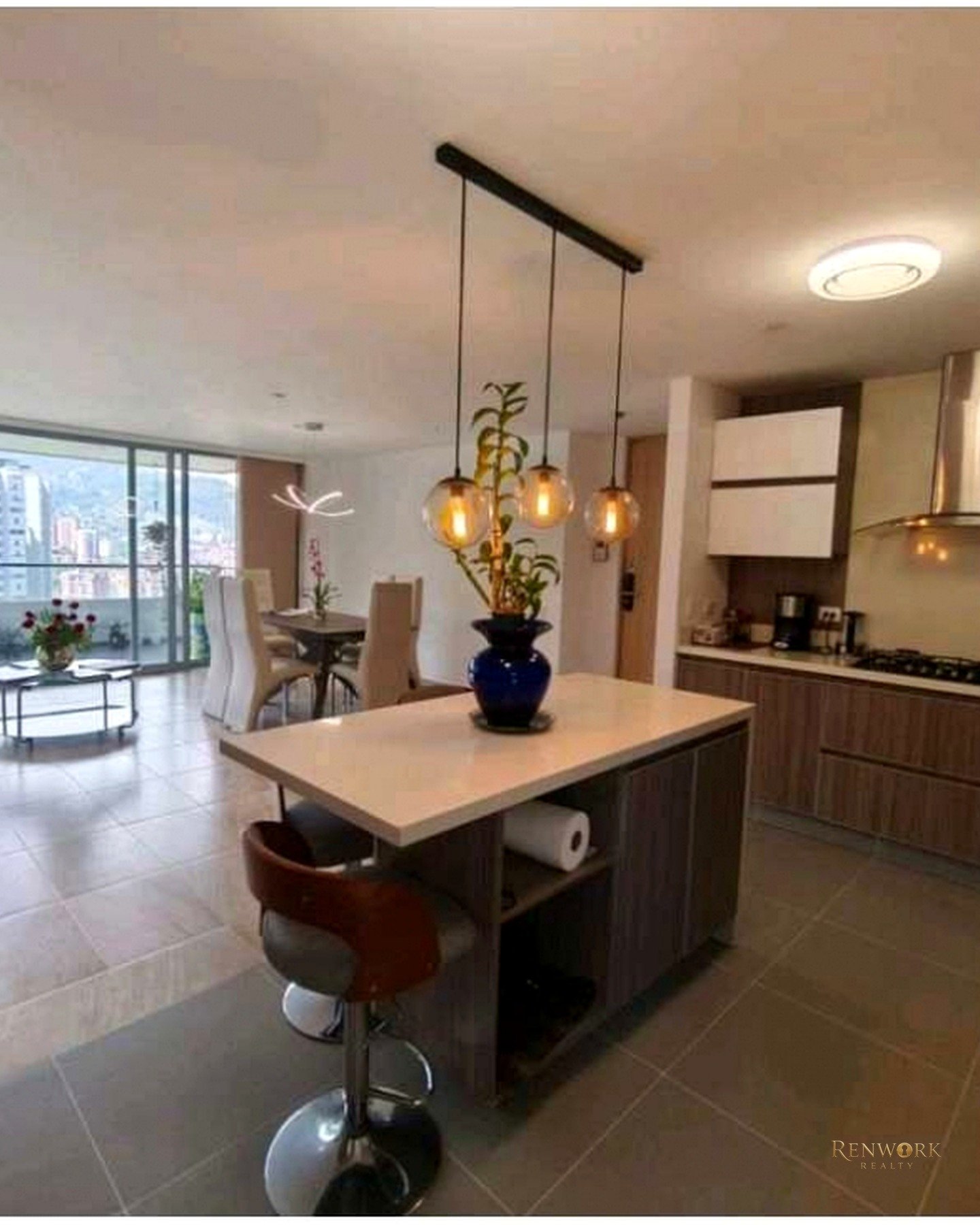 VENTA DE APARTAMENTO EN ENVIGADO, SECTOR EL ESMERALDAL. · foto 2