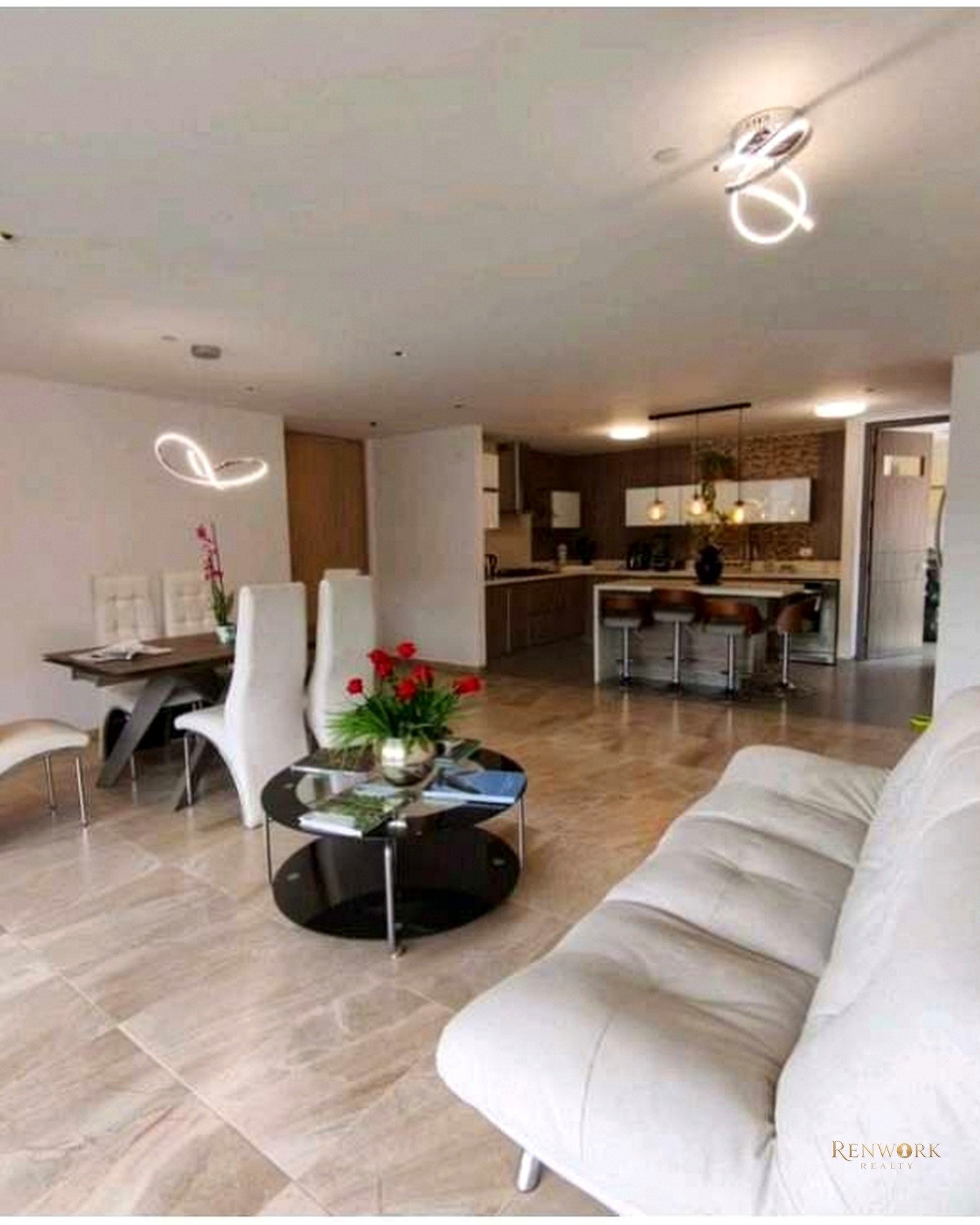VENTA DE APARTAMENTO EN ENVIGADO, SECTOR EL ESMERALDAL. · foto 5