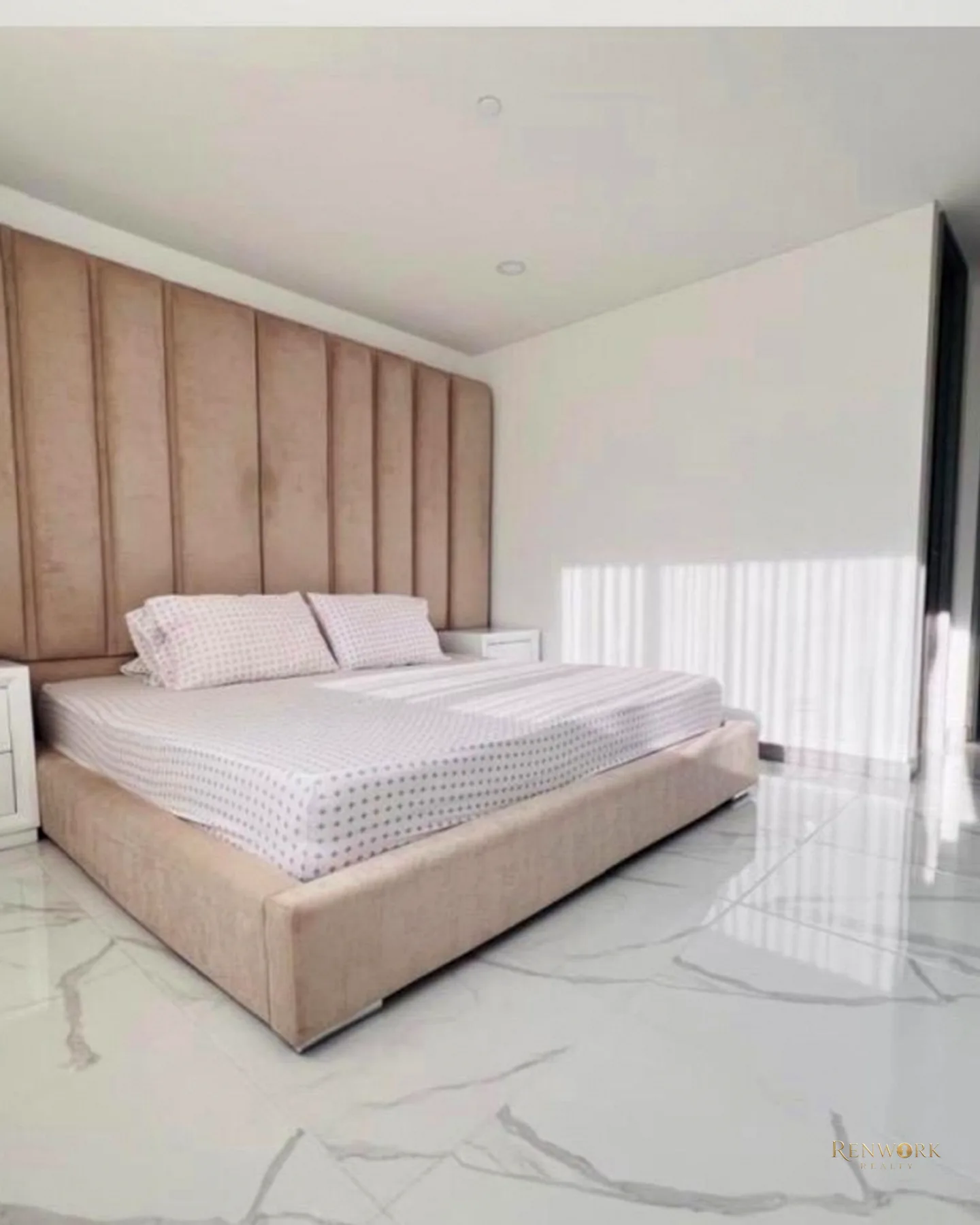VENTA DE APARTAMENTO EN ENVIGADO SECTOR LOMA DE LOS MESA · foto 11