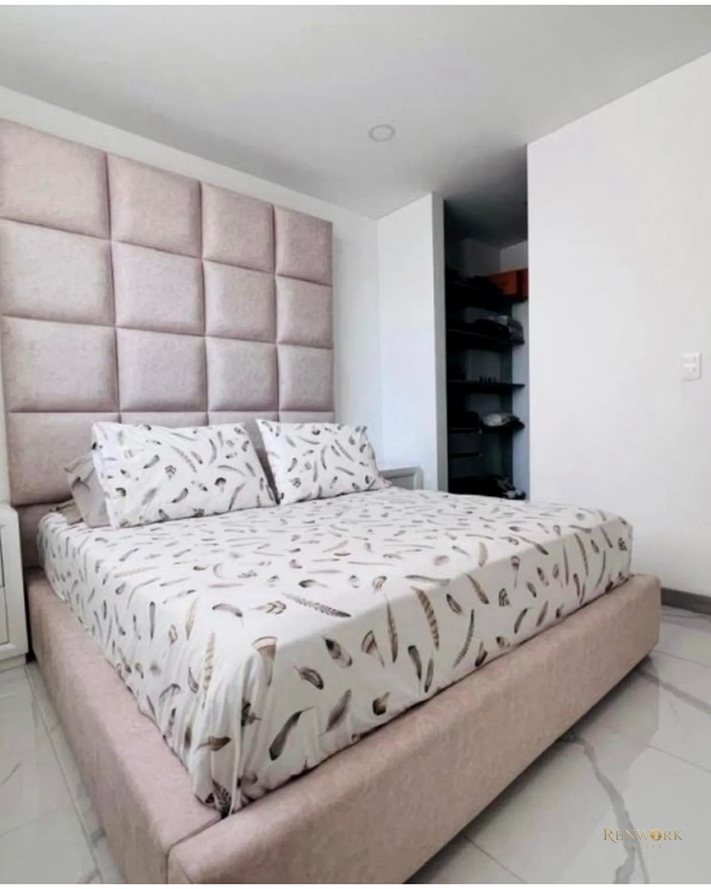 VENTA DE APARTAMENTO EN ENVIGADO SECTOR LOMA DE LOS MESA · foto 14