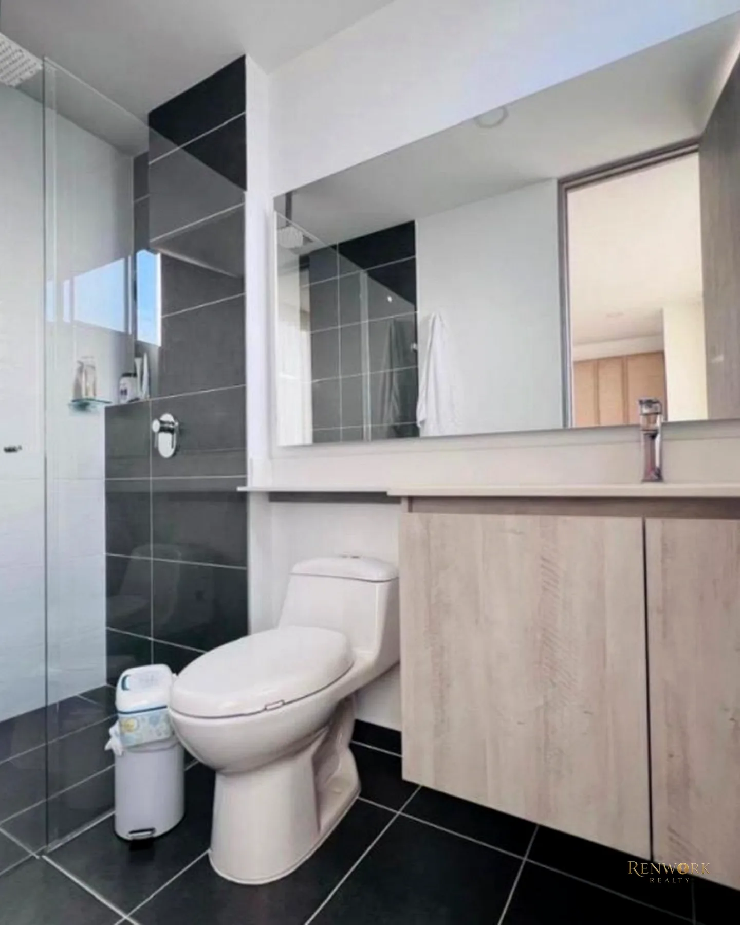 VENTA DE APARTAMENTO EN ENVIGADO SECTOR LOMA DE LOS MESA · foto 13