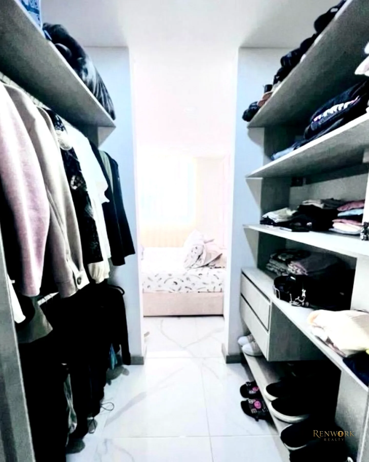 VENTA DE APARTAMENTO EN ENVIGADO SECTOR LOMA DE LOS MESA · foto 12