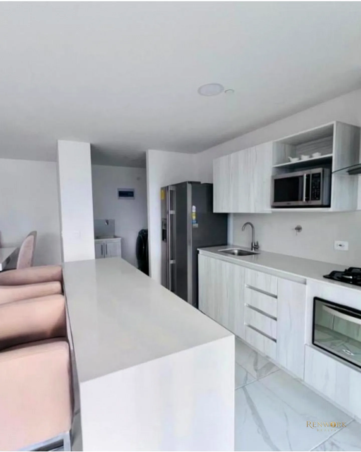 VENTA DE APARTAMENTO EN ENVIGADO SECTOR LOMA DE LOS MESA · foto 4