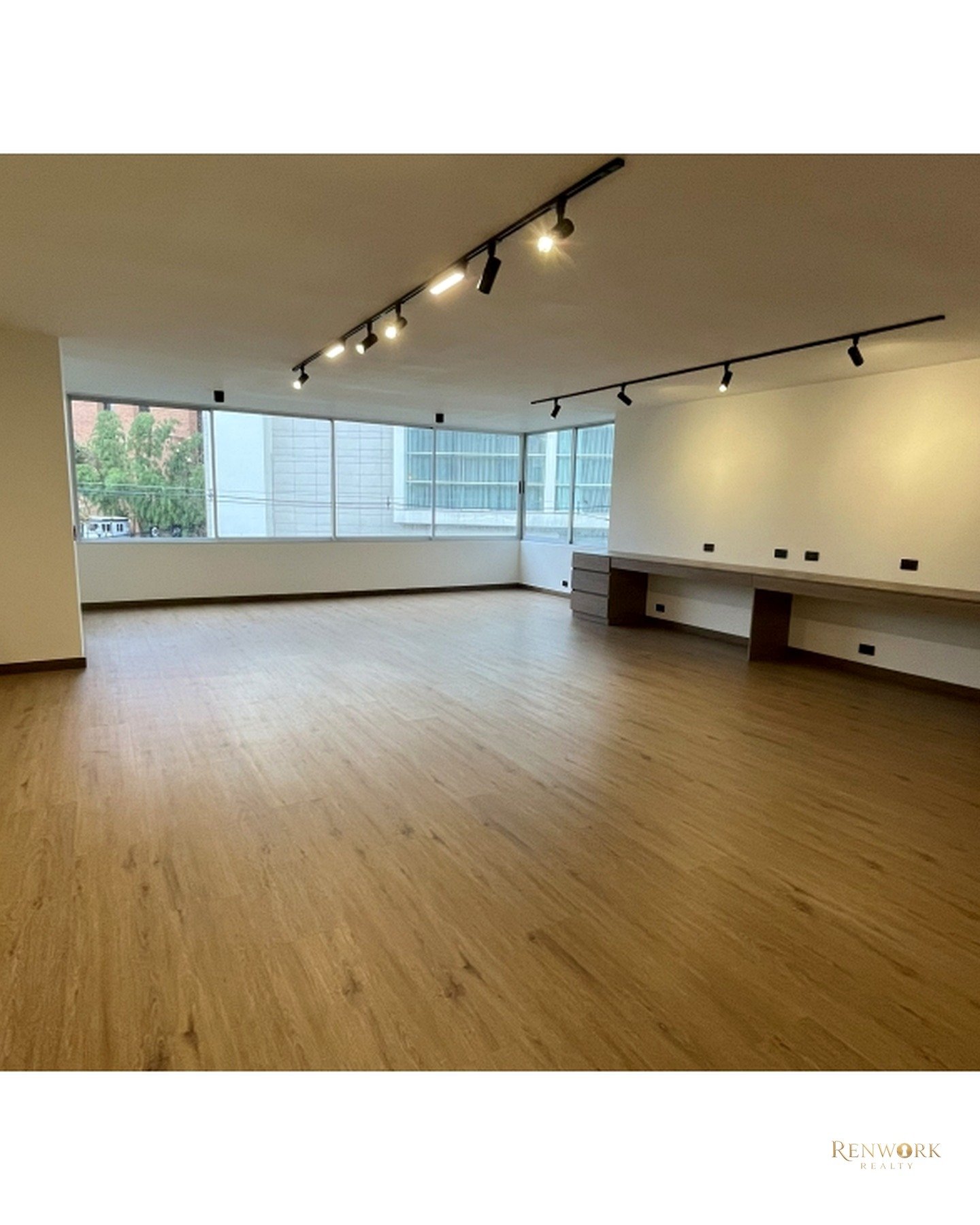 Vista de VENTA DE APARTAMENTO EN LA MILLA DE ORO EL POBLADO MEDELLIN