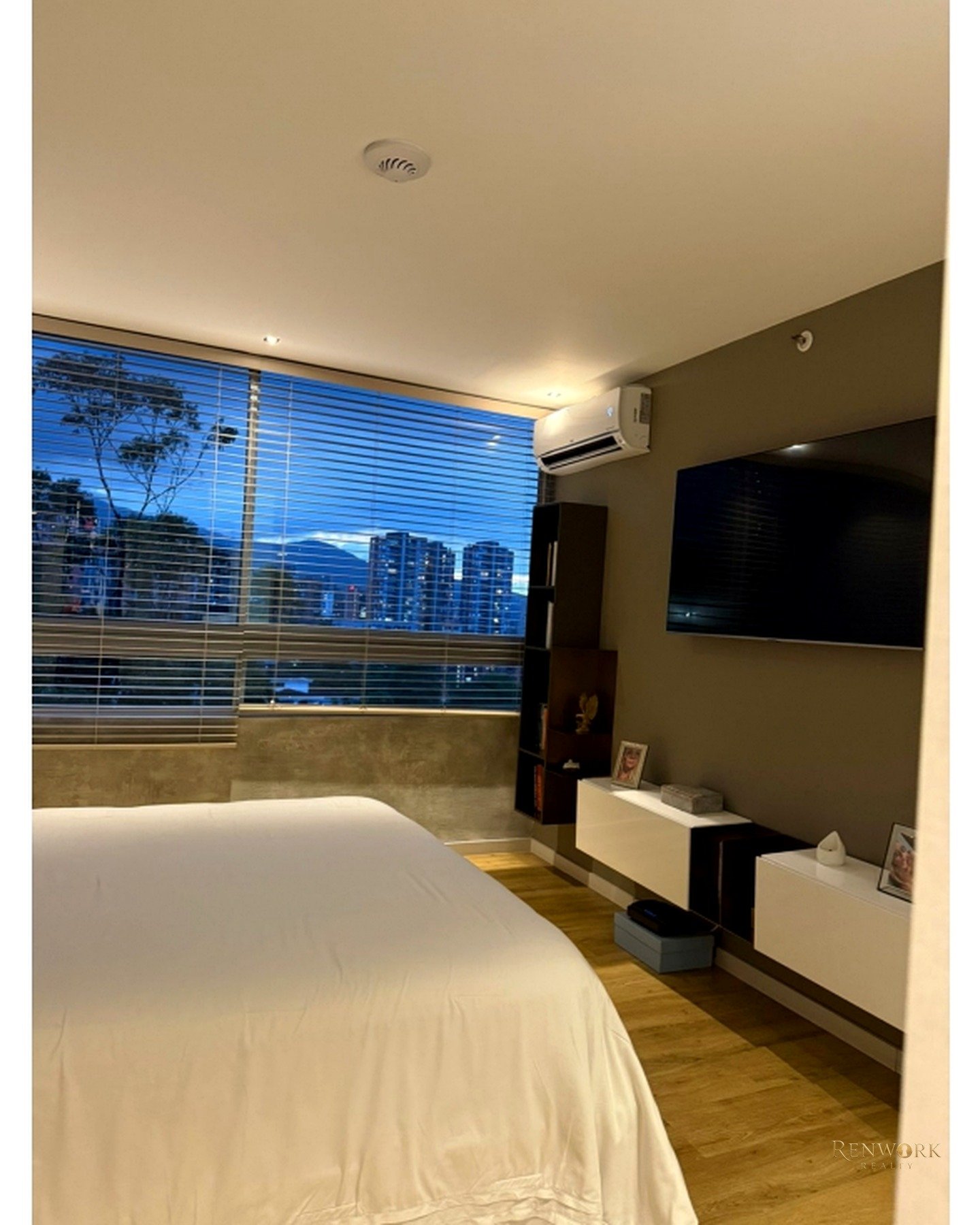 VENTA DE APARTAMENTO EN LA TRANSVERSAL SUPERIOR , POBLADO MEDELLÍN · foto 9