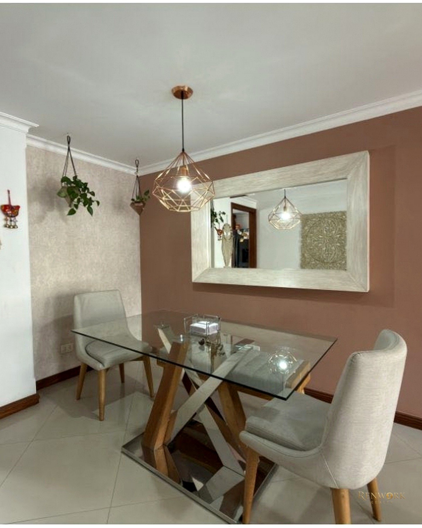 VENTA DE APARTAMENTO EN LAURELES · foto 2