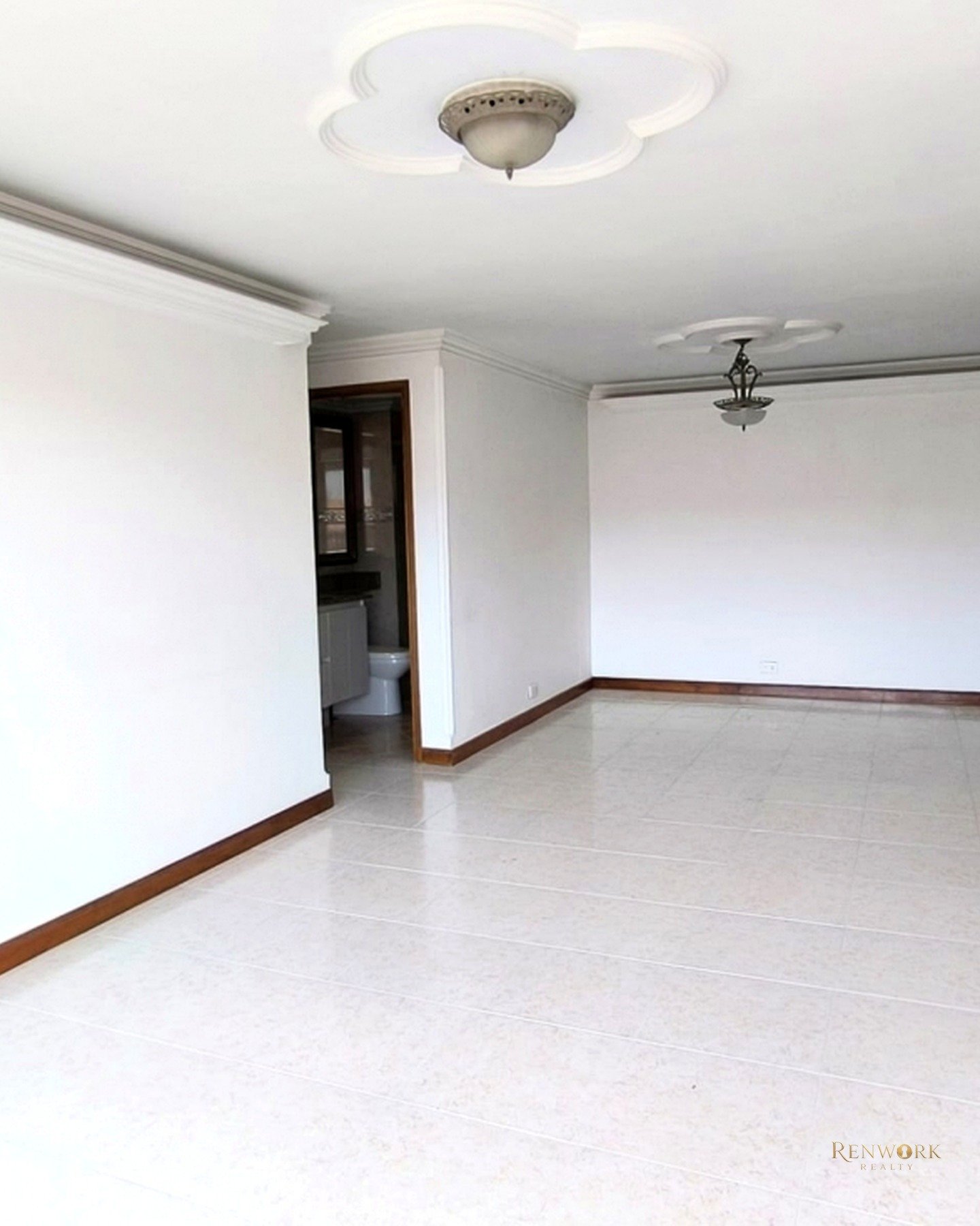 VENTA DE APARTAMENTO EN LAURELES MEDELLIN · foto 4