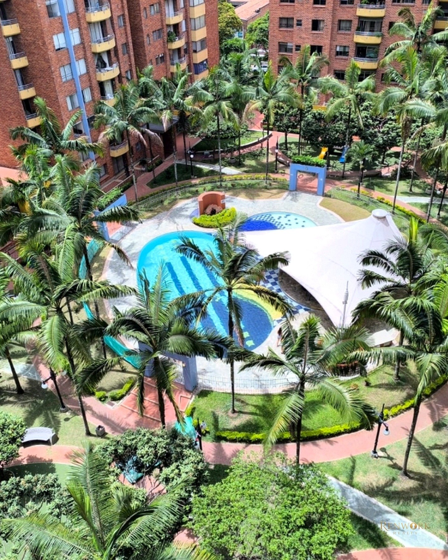 VENTA DE APARTAMENTO EN LAURELES MEDELLIN · foto 3