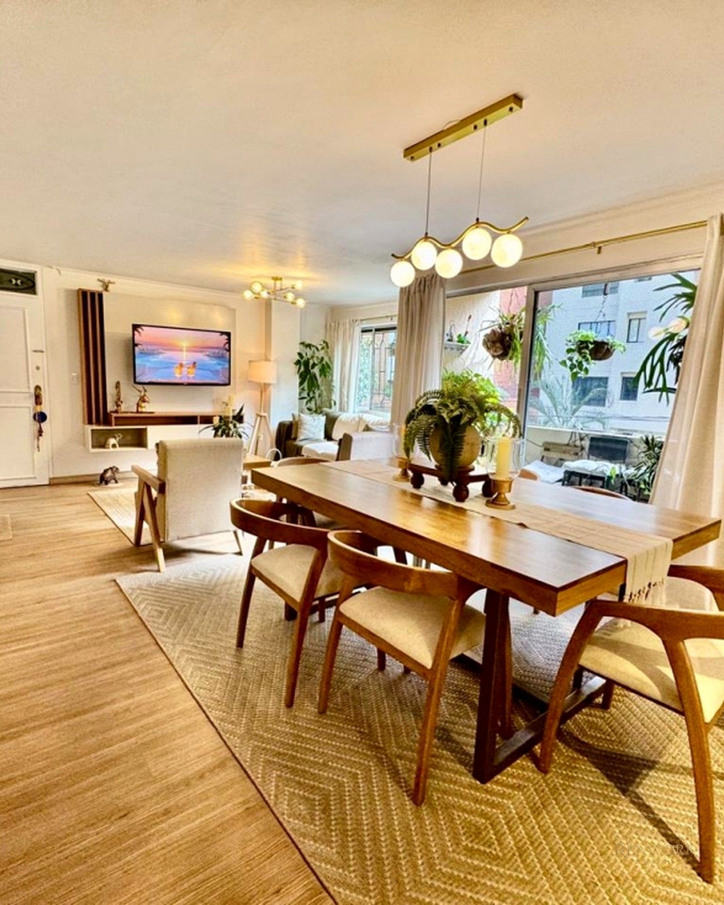 VENTA DE APARTAMENTO EN LAURELES REMODELADO, EN EDIFICIO · foto 3