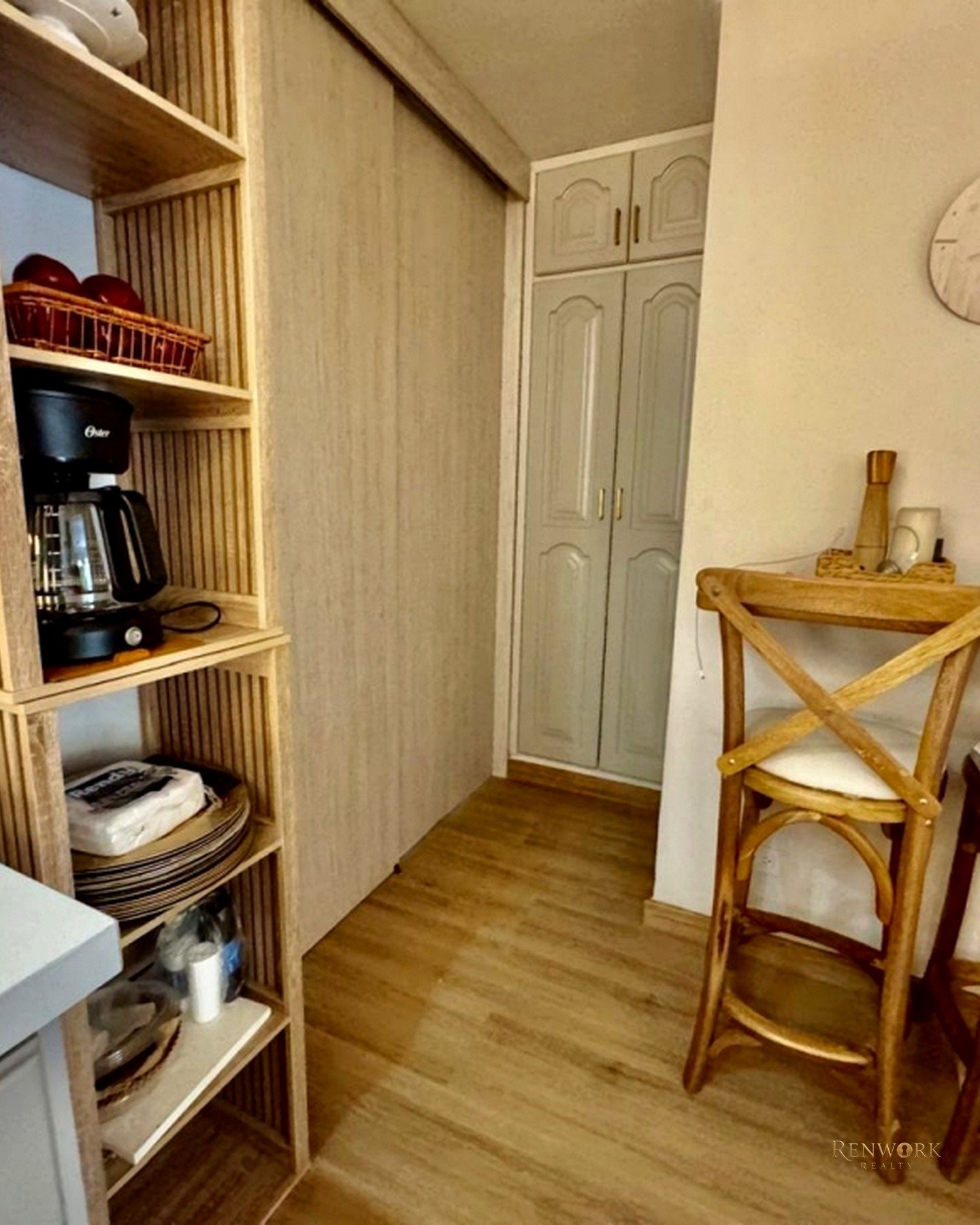 VENTA DE APARTAMENTO EN LAURELES REMODELADO, EN EDIFICIO · foto 21