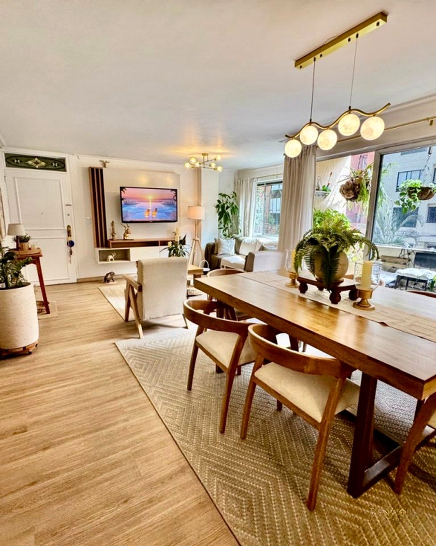VENTA DE APARTAMENTO EN LAURELES REMODELADO, EN EDIFICIO · foto 4