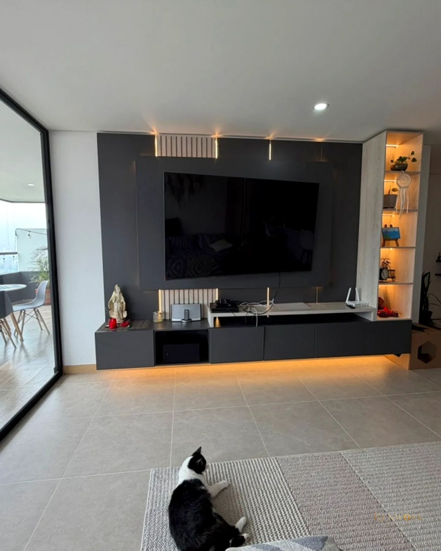 VENTA DE APARTAMENTO EN LOMA DE LAS BRUJAS- VISTA A CIUDAD · foto 3