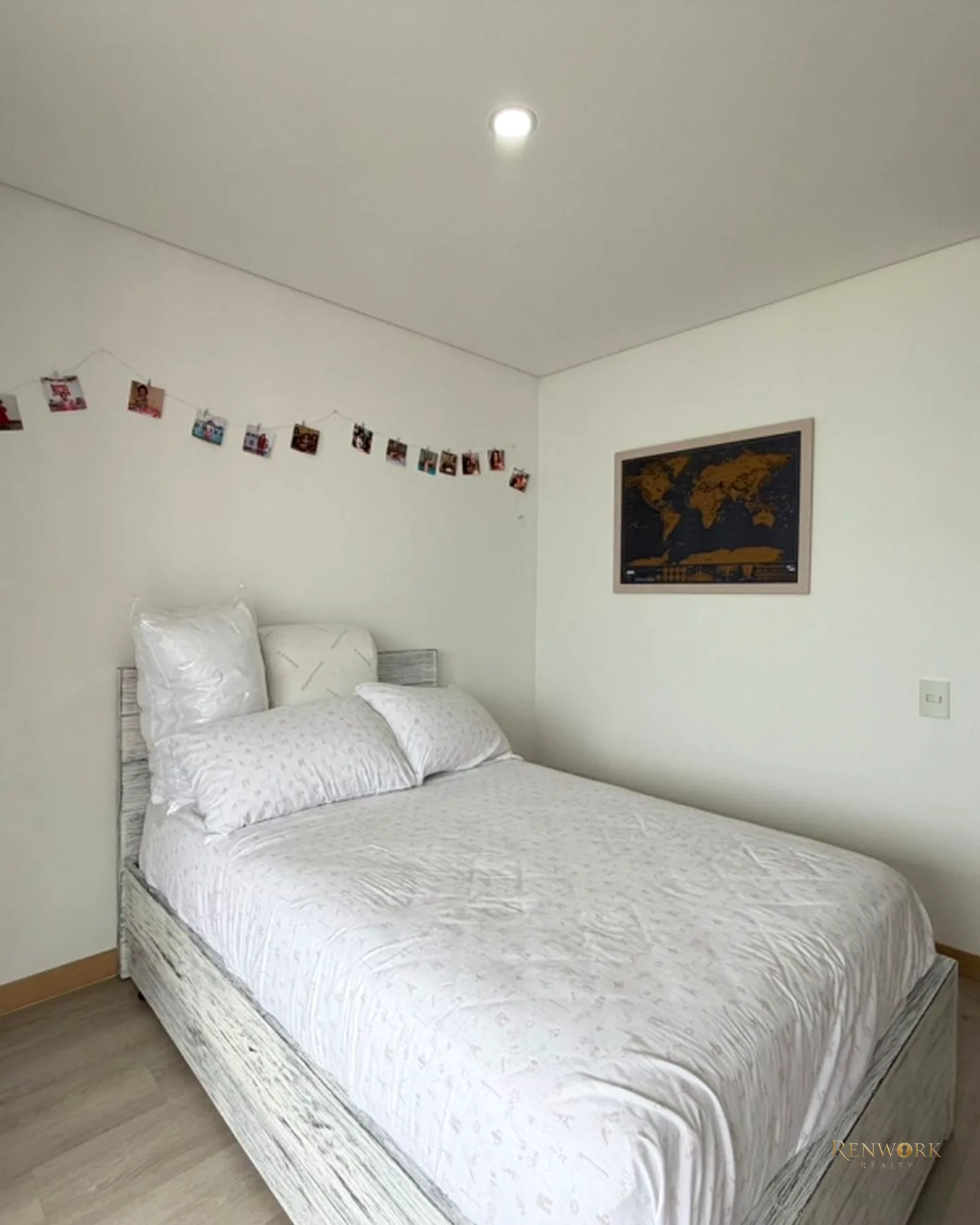 VENTA DE APARTAMENTO EN LOMA DE LAS BRUJAS- VISTA A CIUDAD · foto 8