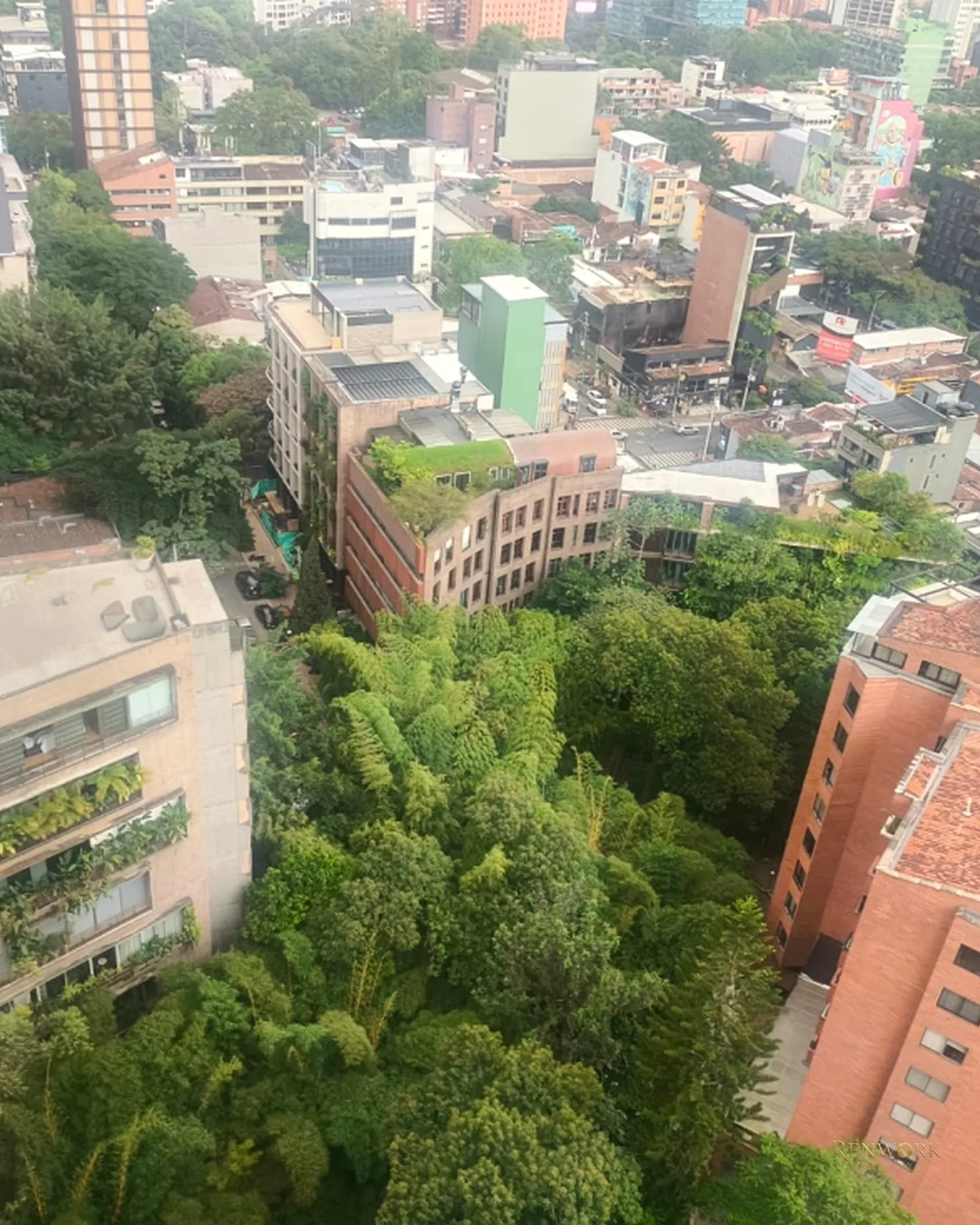 VENTA DE APARTAMENTO EN LOMA LALAINDE- EL POBLADO · foto 20