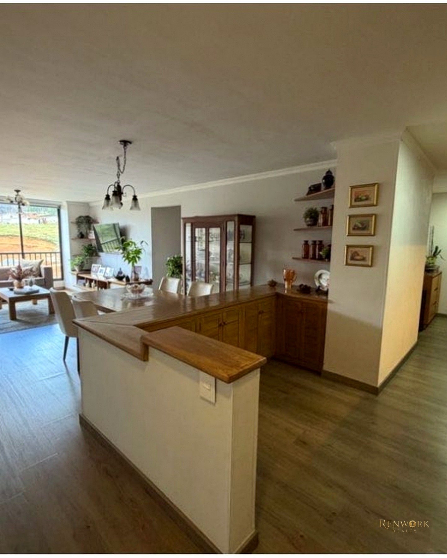 VENTA DE APARTAMENTO EN POBLADO- AGUACATALA · foto 3