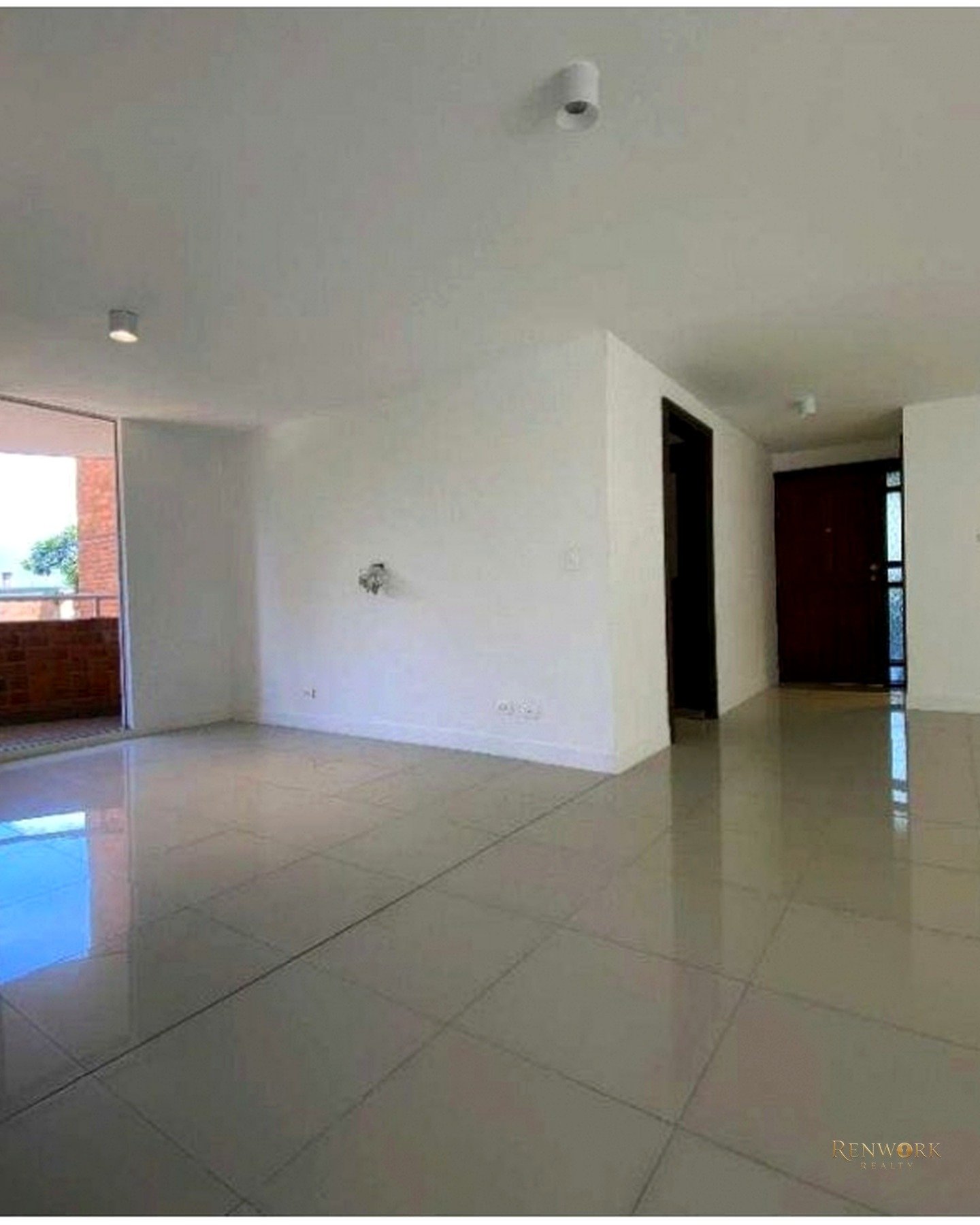 VENTA DE APARTAMENTO EN POBLADO-CASTROPOL · foto 2