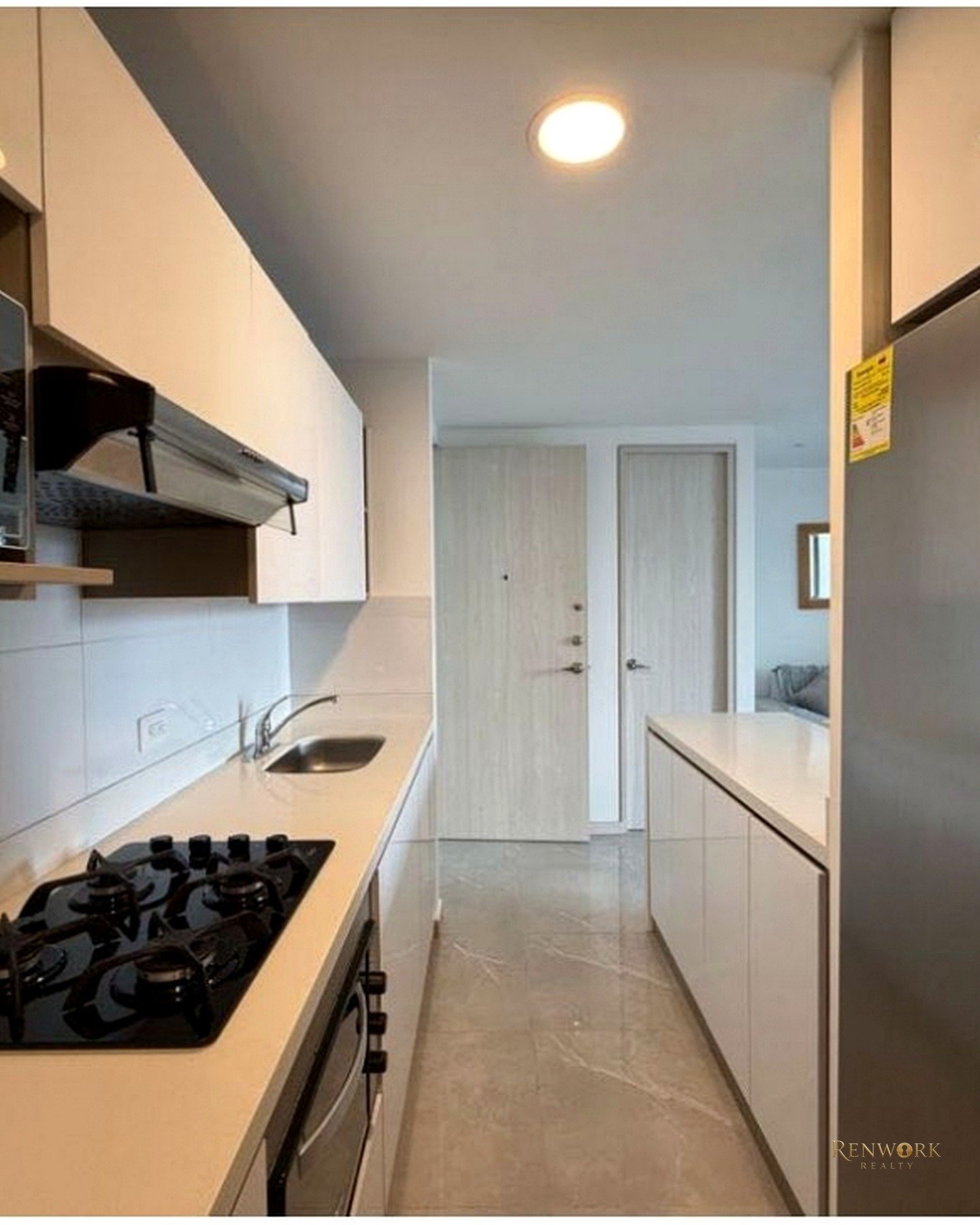 VENTA DE APARTAMENTO EN POBLADO- CASTROPOL · foto 6