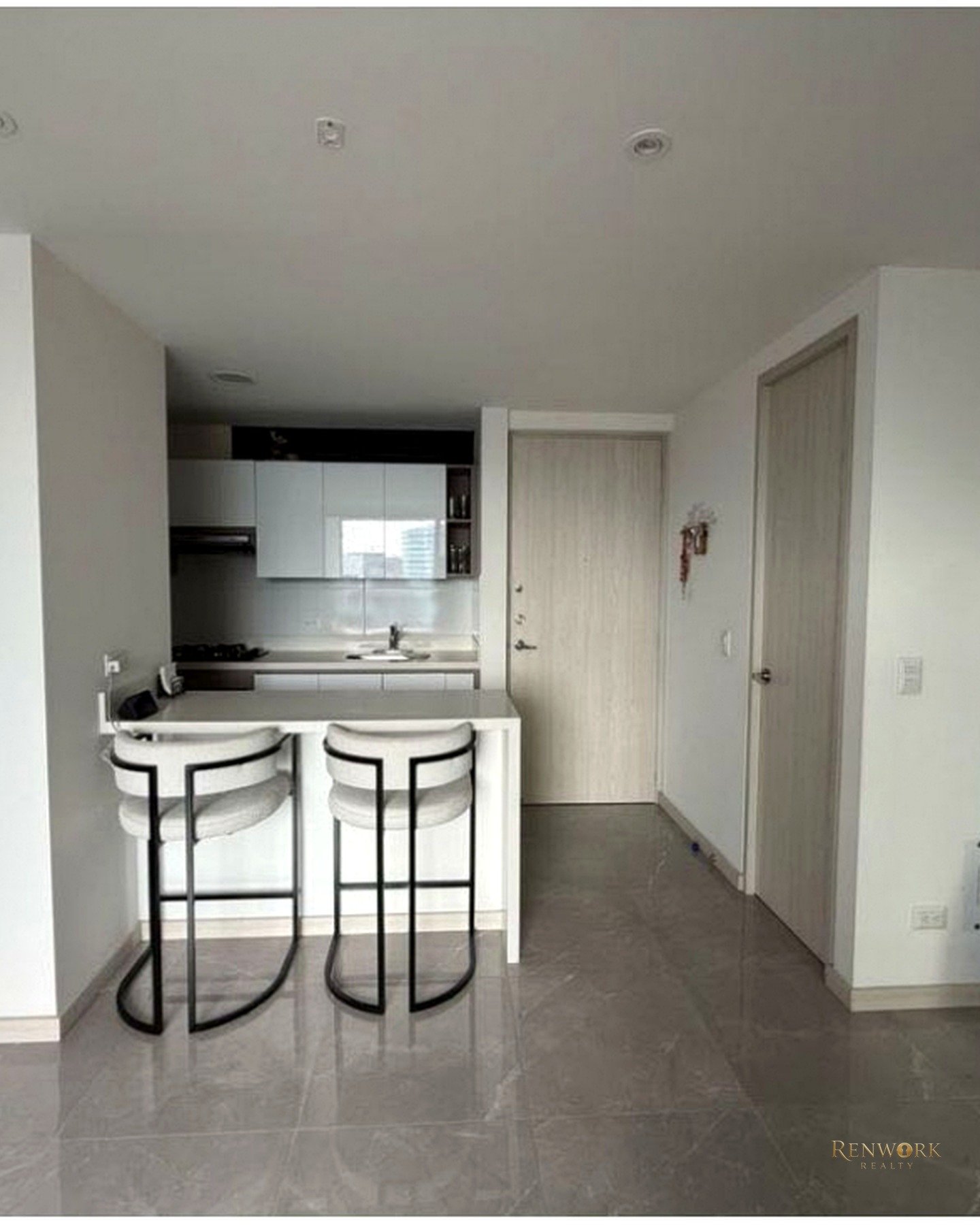 VENTA DE APARTAMENTO EN POBLADO- CASTROPOL · foto 10