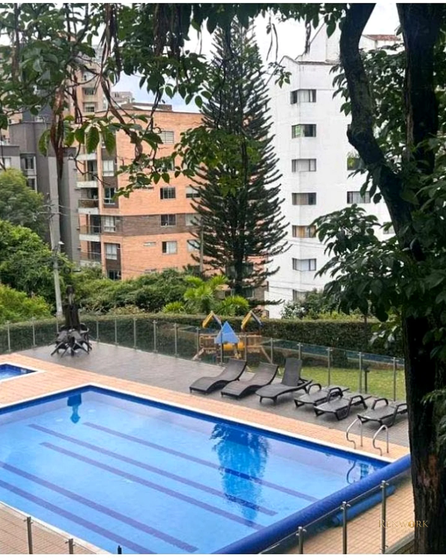VENTA DE APARTAMENTO EN POBLADO- CASTROPOL · foto 16