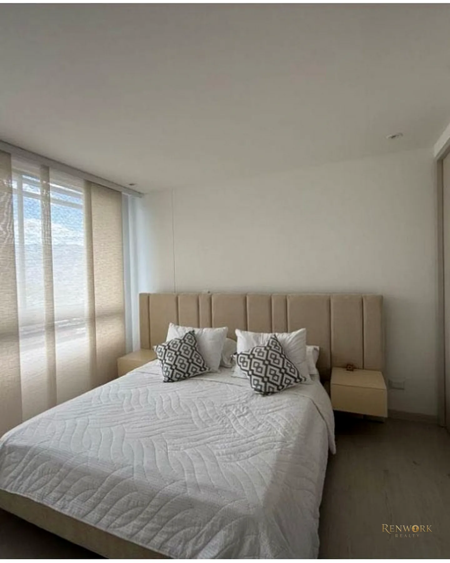 VENTA DE APARTAMENTO EN POBLADO- CASTROPOL · foto 14