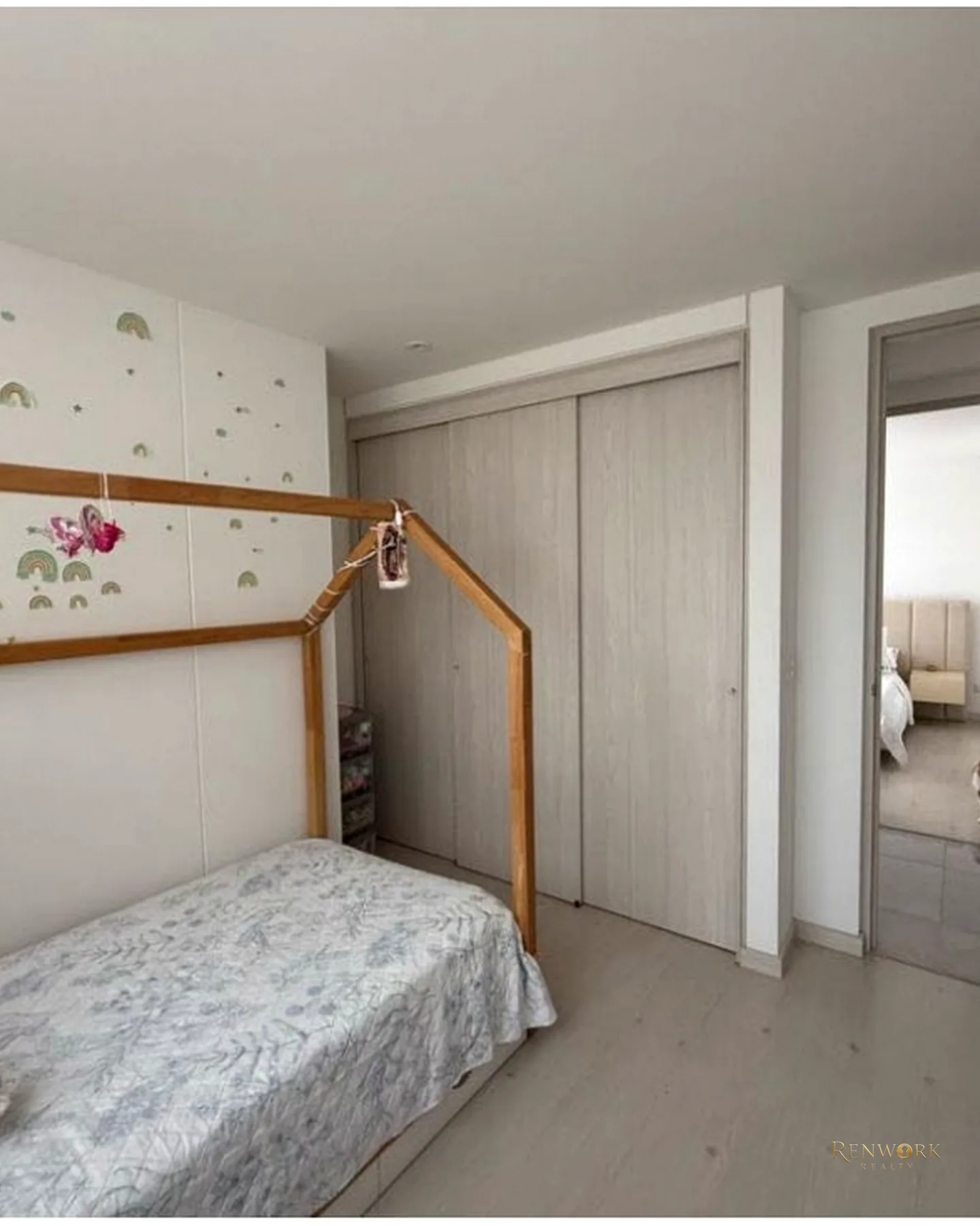 VENTA DE APARTAMENTO EN POBLADO- CASTROPOL · foto 13