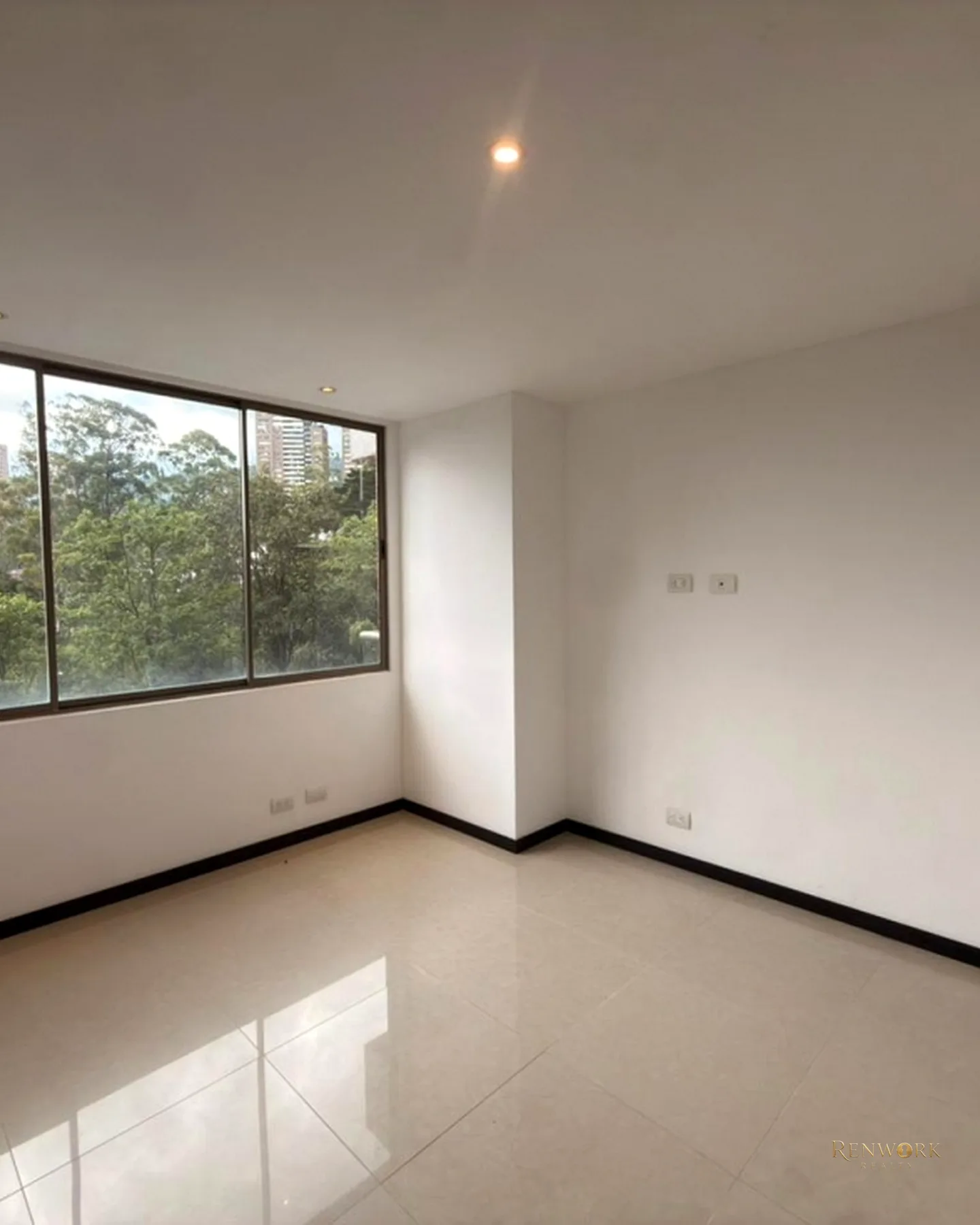 VENTA DE APARTAMENTO EN POBLADO COLA DEL ZORRO · foto 13
