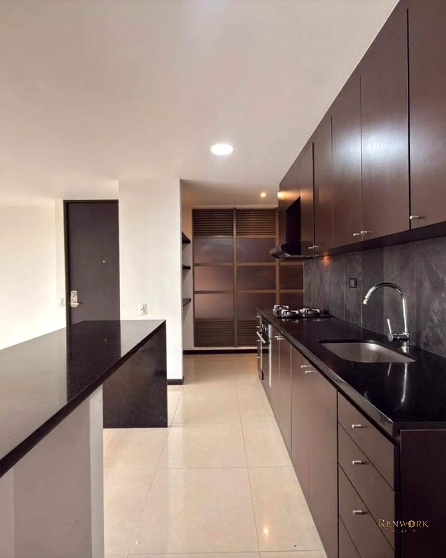 VENTA DE APARTAMENTO EN POBLADO COLA DEL ZORRO · foto 6