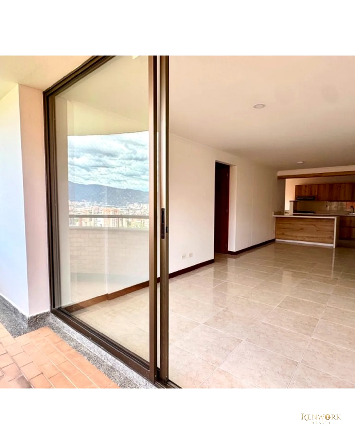 VENTA DE APARTAMENTO EN POBLADO · foto 4