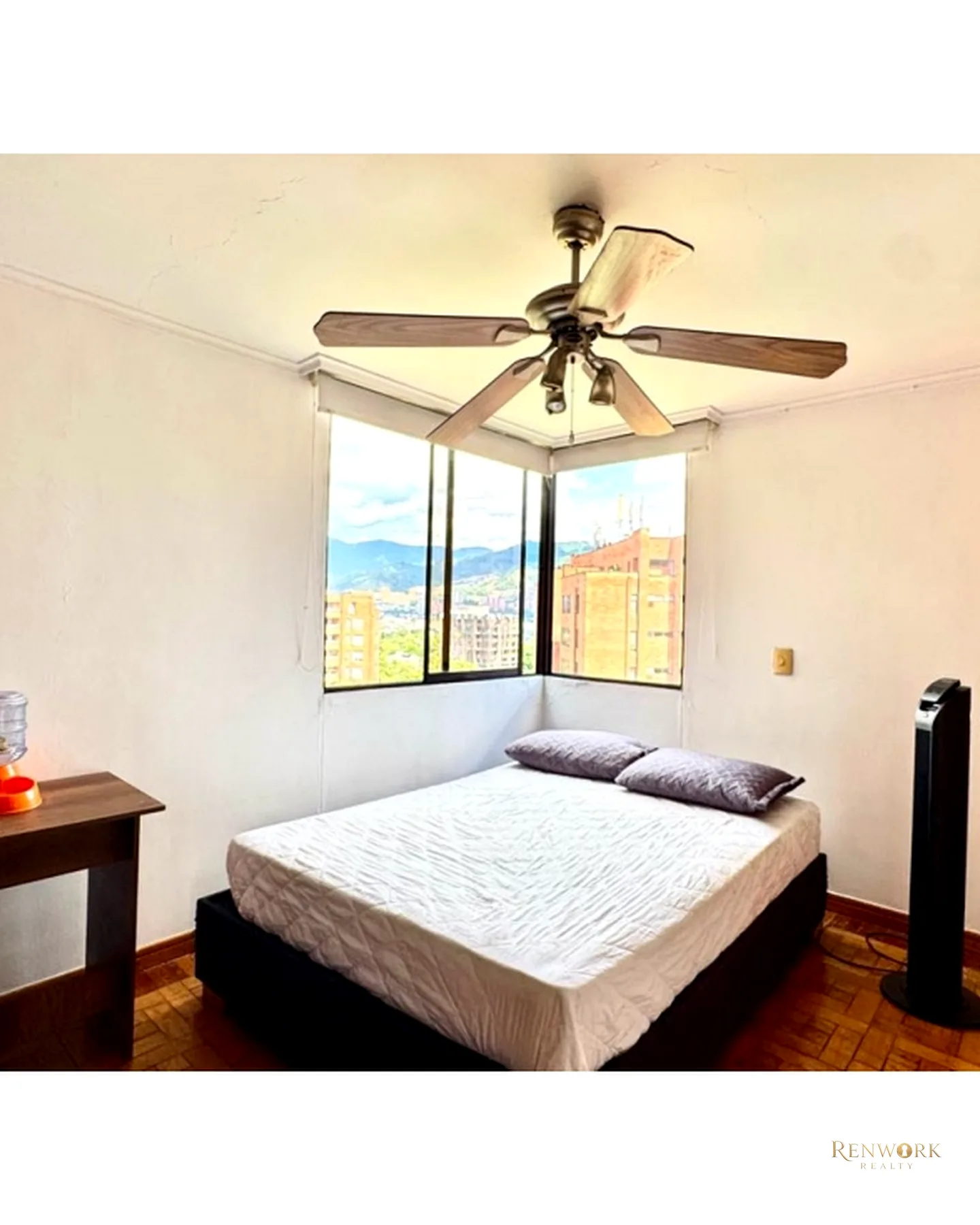 VENTA DE APARTAMENTO EN POBLADO PARA REMODELAR- OVIEDO · foto 8