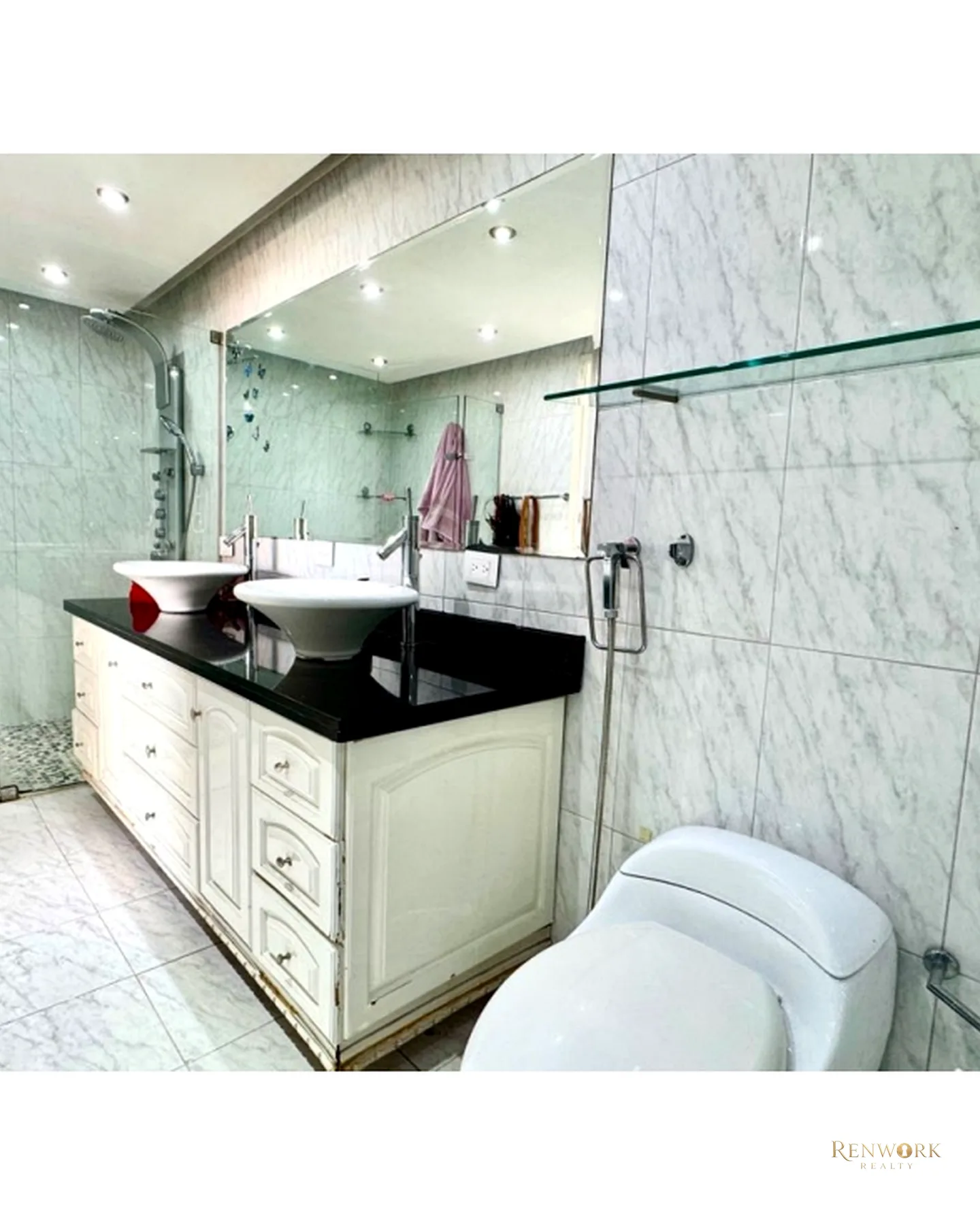 VENTA DE APARTAMENTO EN POBLADO PARA REMODELAR- OVIEDO · foto 17
