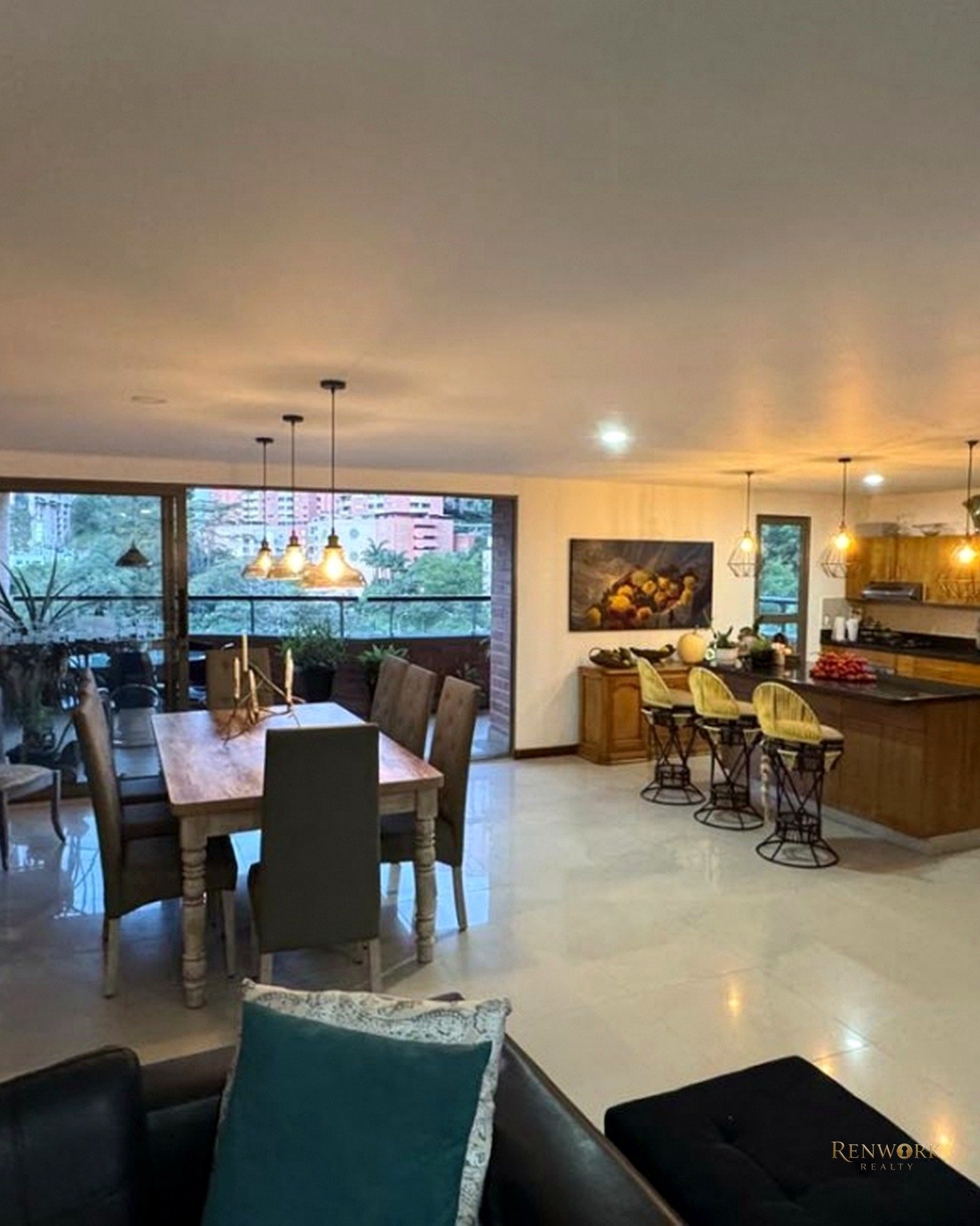 Vista de VENTA DE APARTAMENTO EN SABENTA DUPLEX 269 METROS - SECTOR AVES MARÍA