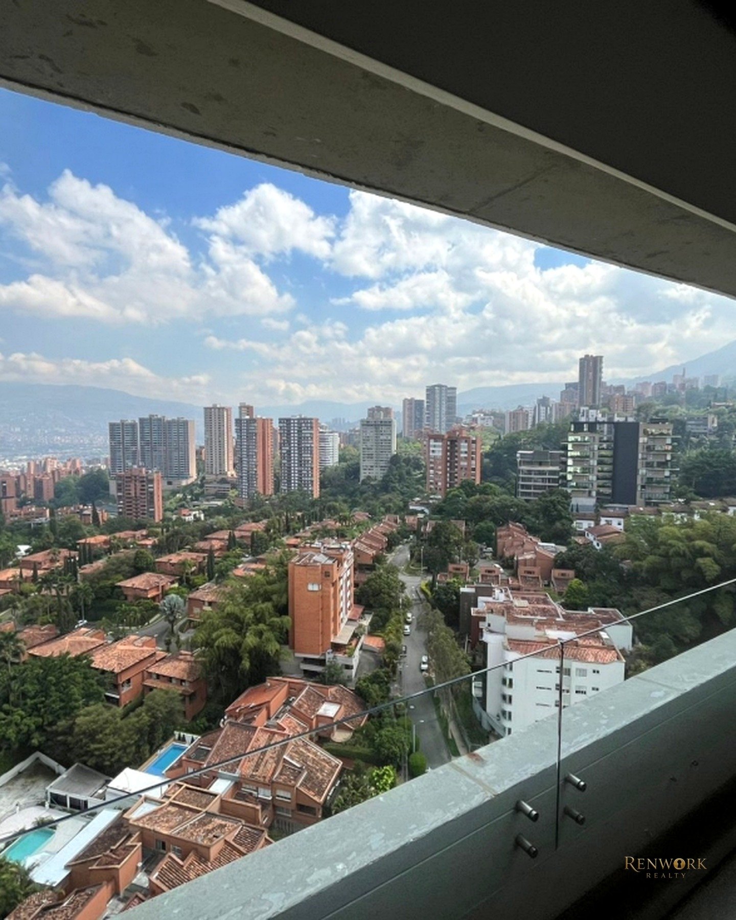 VENTA DE APARTAMENTO EN SAN LUCAS EL POBLADO MEDELLIN · foto 14