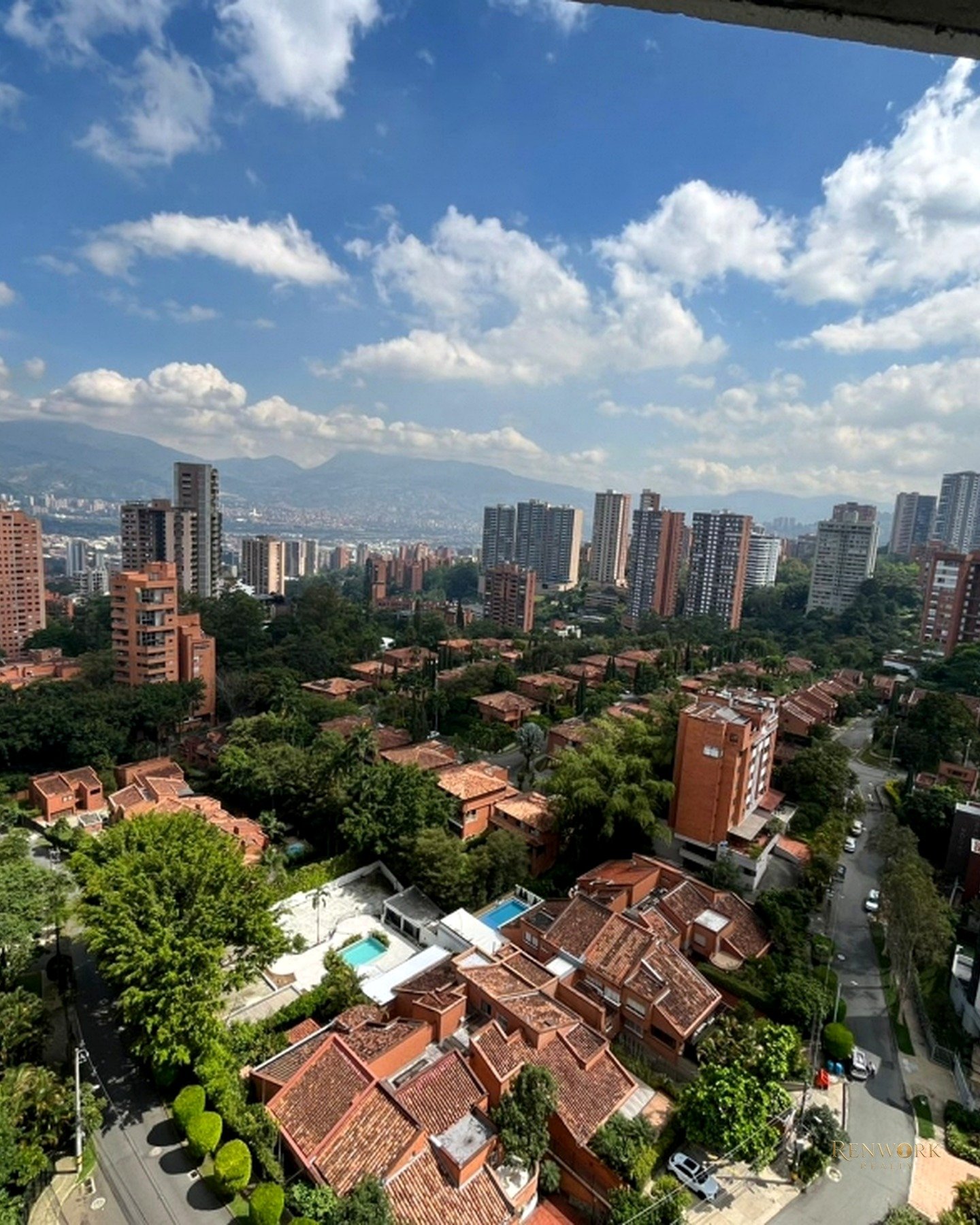 VENTA DE APARTAMENTO EN SAN LUCAS EL POBLADO MEDELLIN · foto 4