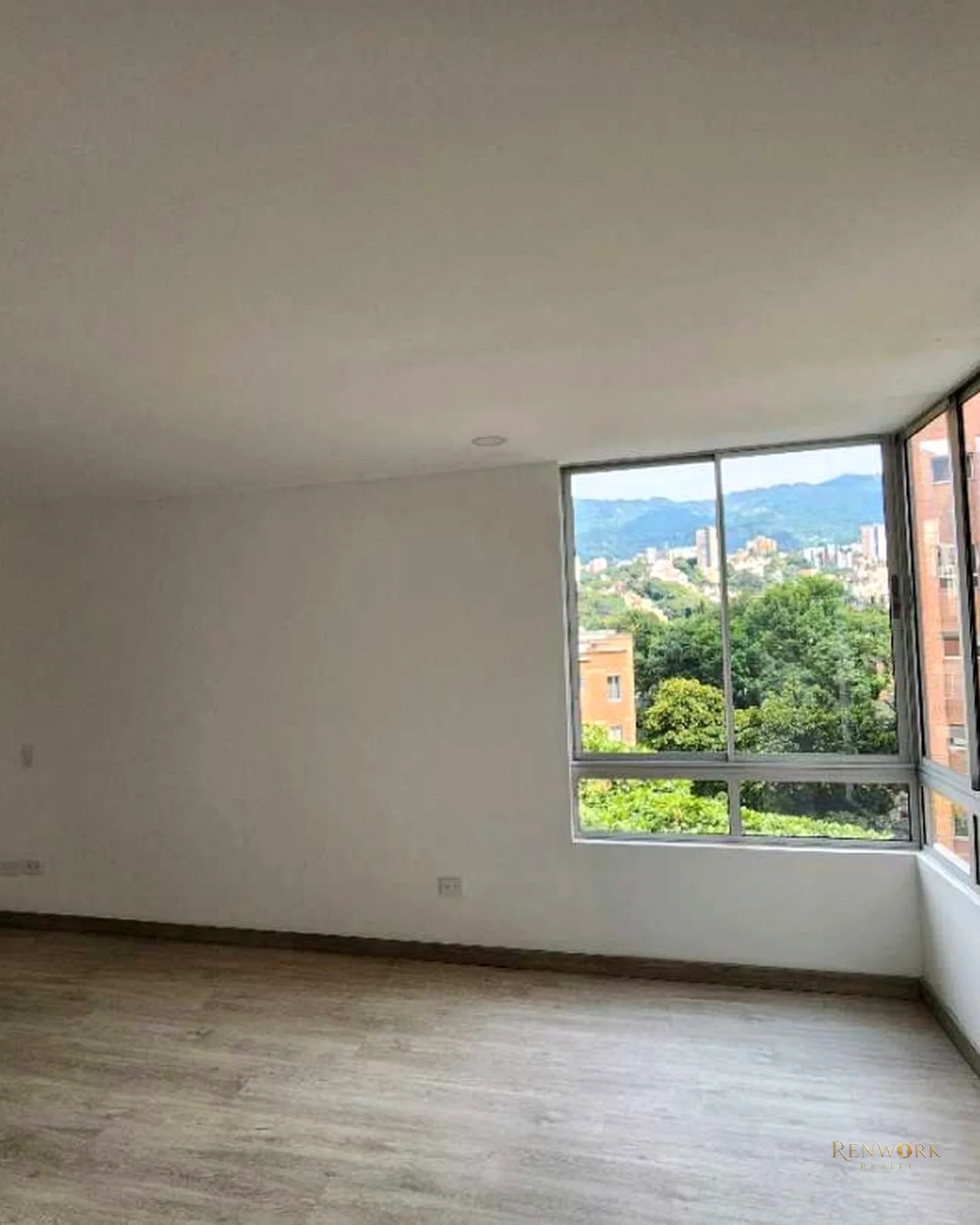 VENTA DE APARTAMENTO ENVIGADO OTRAPARTE PARTE PLANA, UNIDAD COMPLETA · foto 14