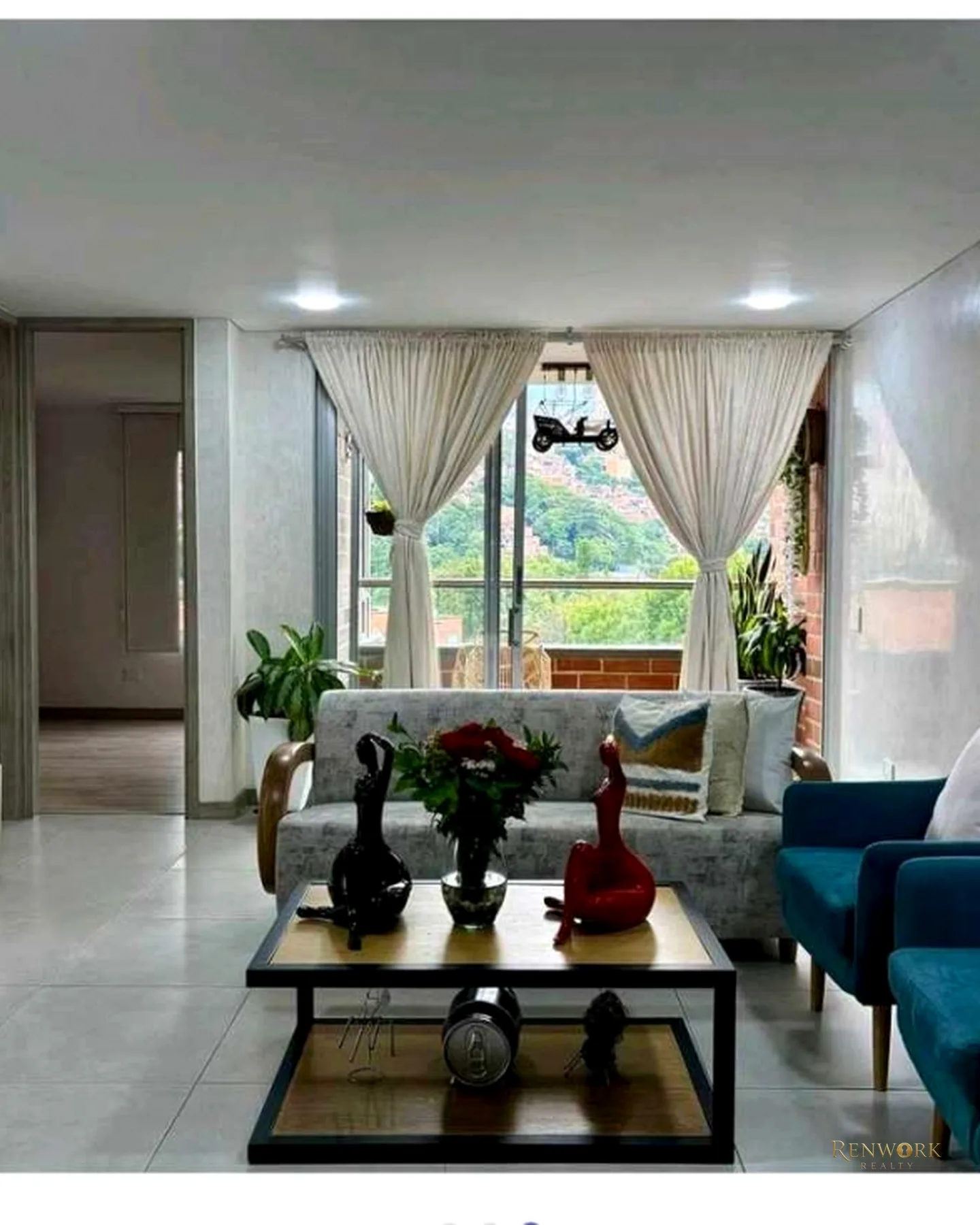 VENTA DE APARTAMENTO ENVIGADO OTRAPARTE PARTE PLANA, UNIDAD COMPLETA · foto 2