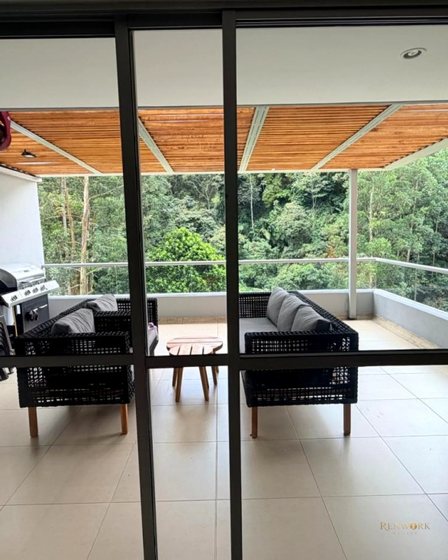 VENTA DE APARTAMENTO - LOMA DE LAS BRUJAS · foto 3