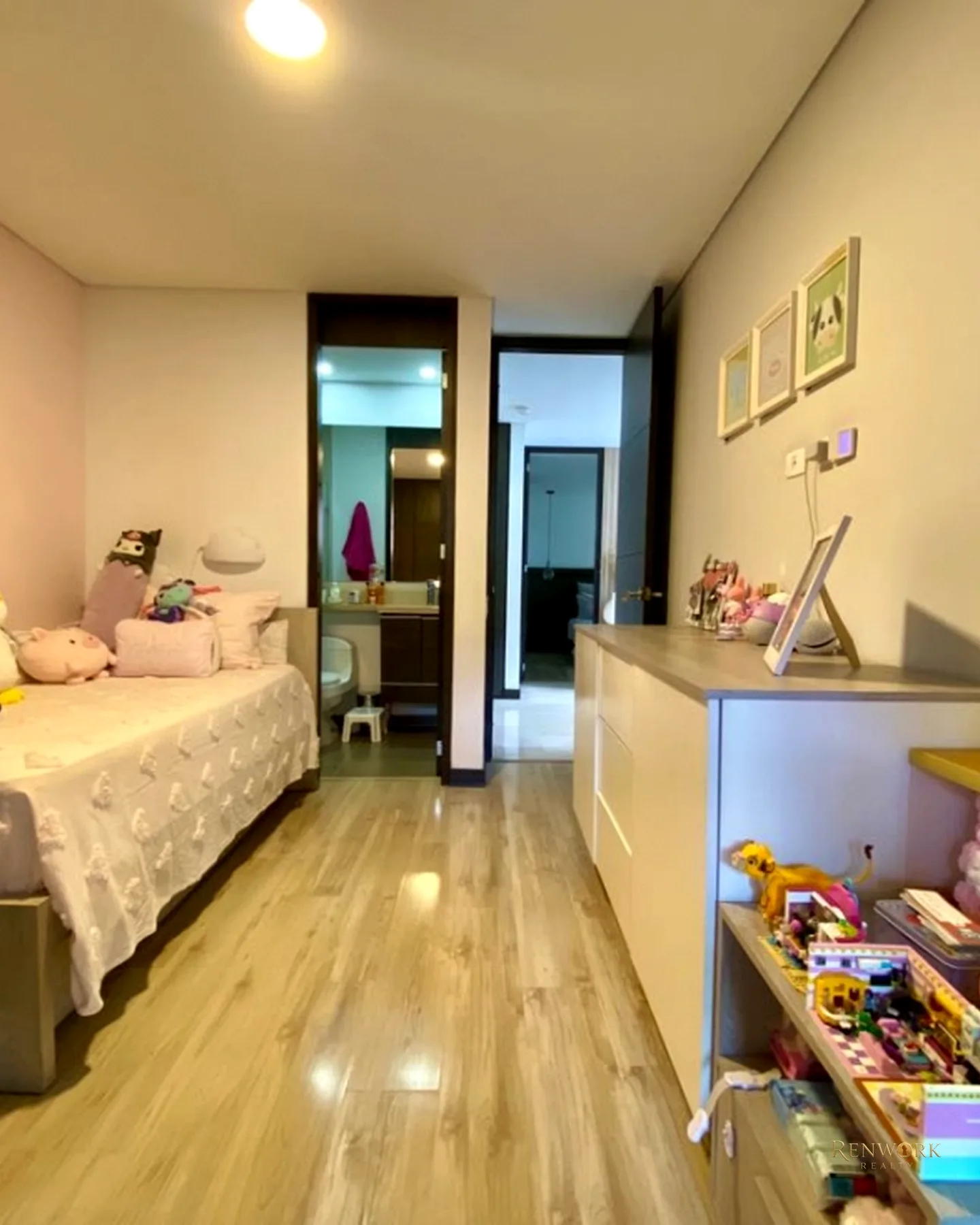 VENTA DE APARTAMENTO MODERNO CON TERRAZA EN POBLADO - ALEJANDRIA · foto 11