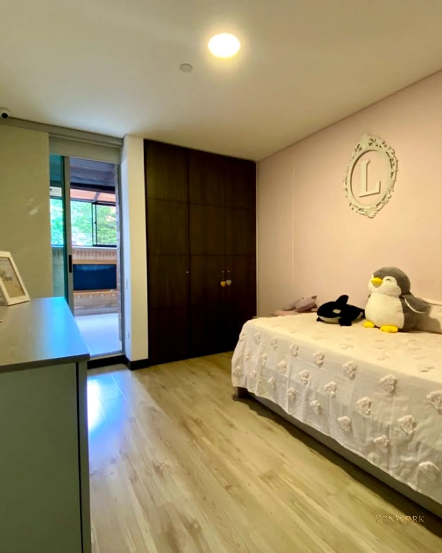 VENTA DE APARTAMENTO MODERNO CON TERRAZA EN POBLADO - ALEJANDRIA · foto 10