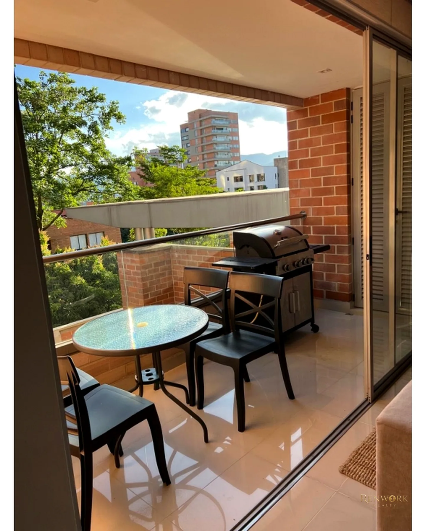 VENTA DE APARTAMENTO MODERNO EN ALEJANDRÍA – EL POBLADO 89 MT2 · foto 15