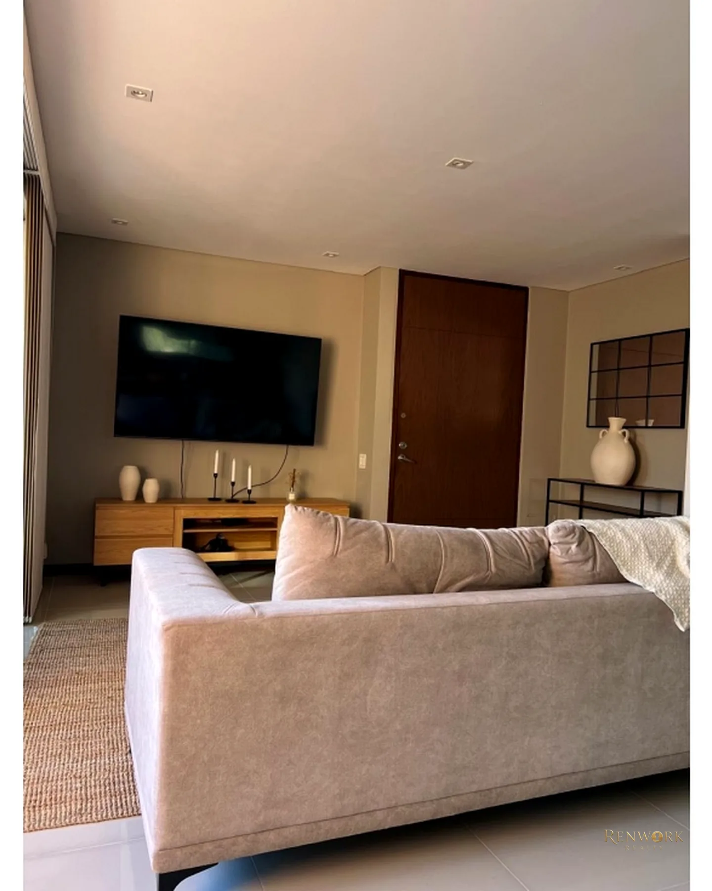 VENTA DE APARTAMENTO MODERNO EN ALEJANDRÍA – EL POBLADO 89 MT2 · foto 3