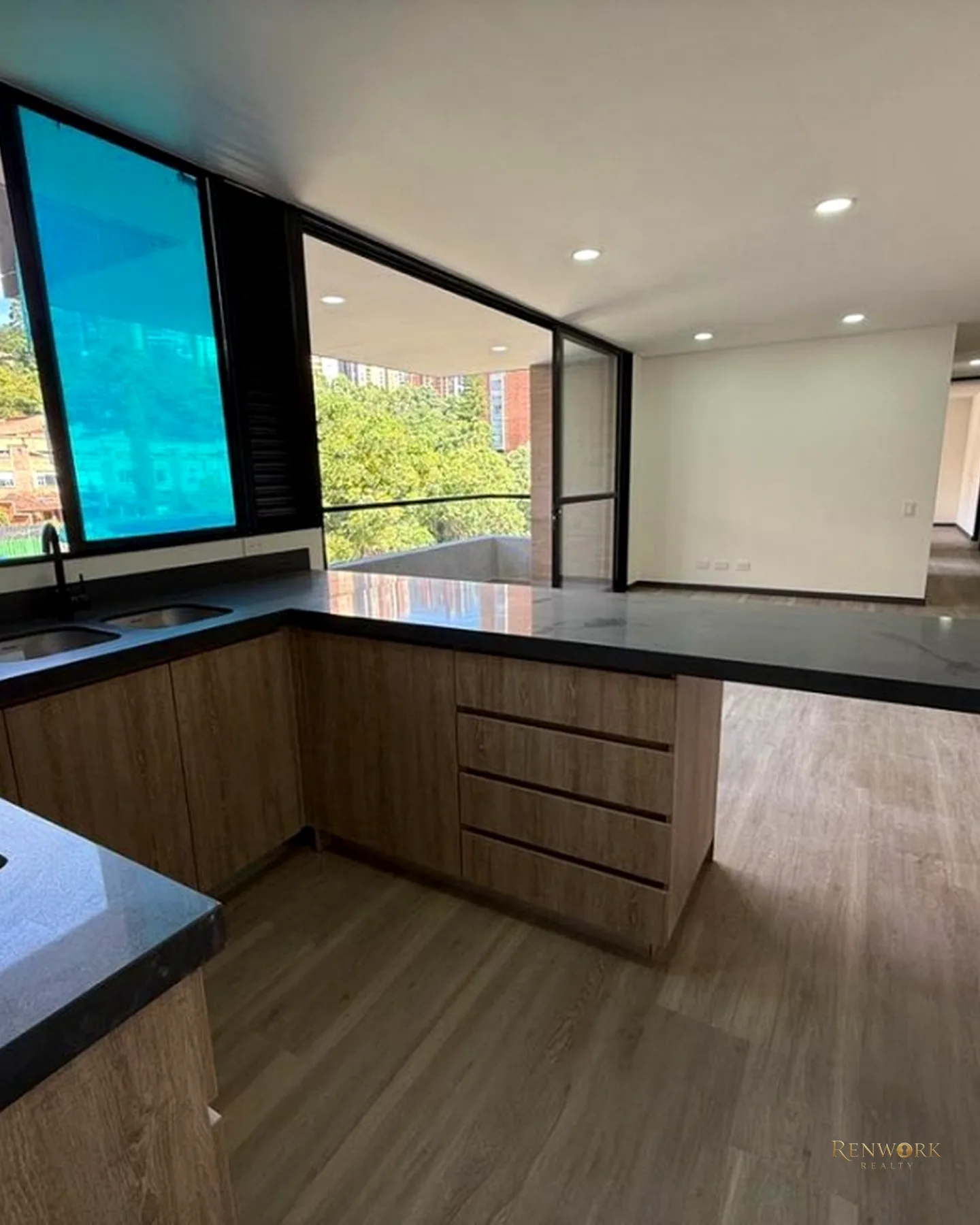 VENTA DE APARTAMENTO NUEVO PARA ESTRENAR ENVIGADO, BRUJAS · foto 3