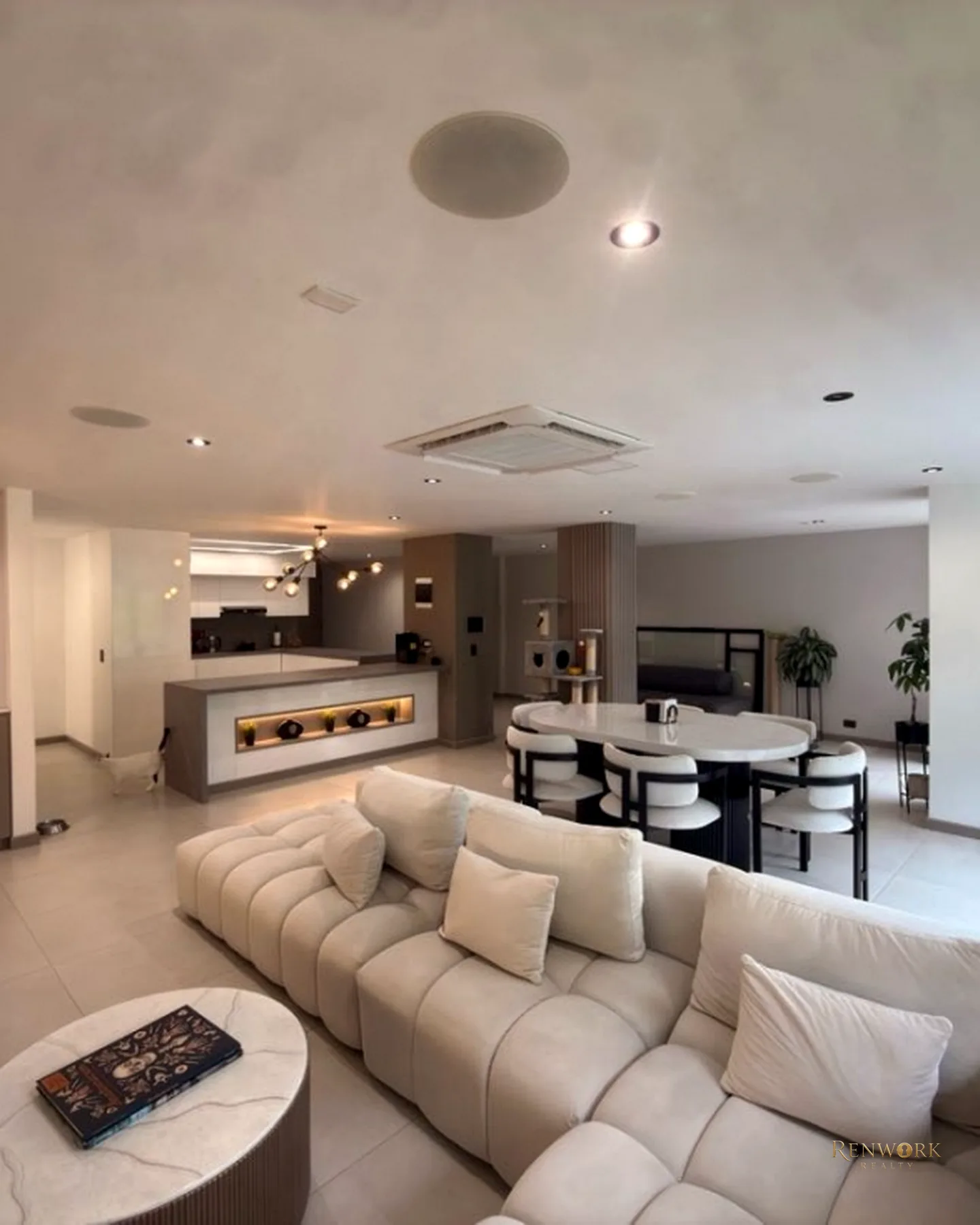 VENTA DE APARTAMENTO POBLADO LA AGUACATALA · foto 2