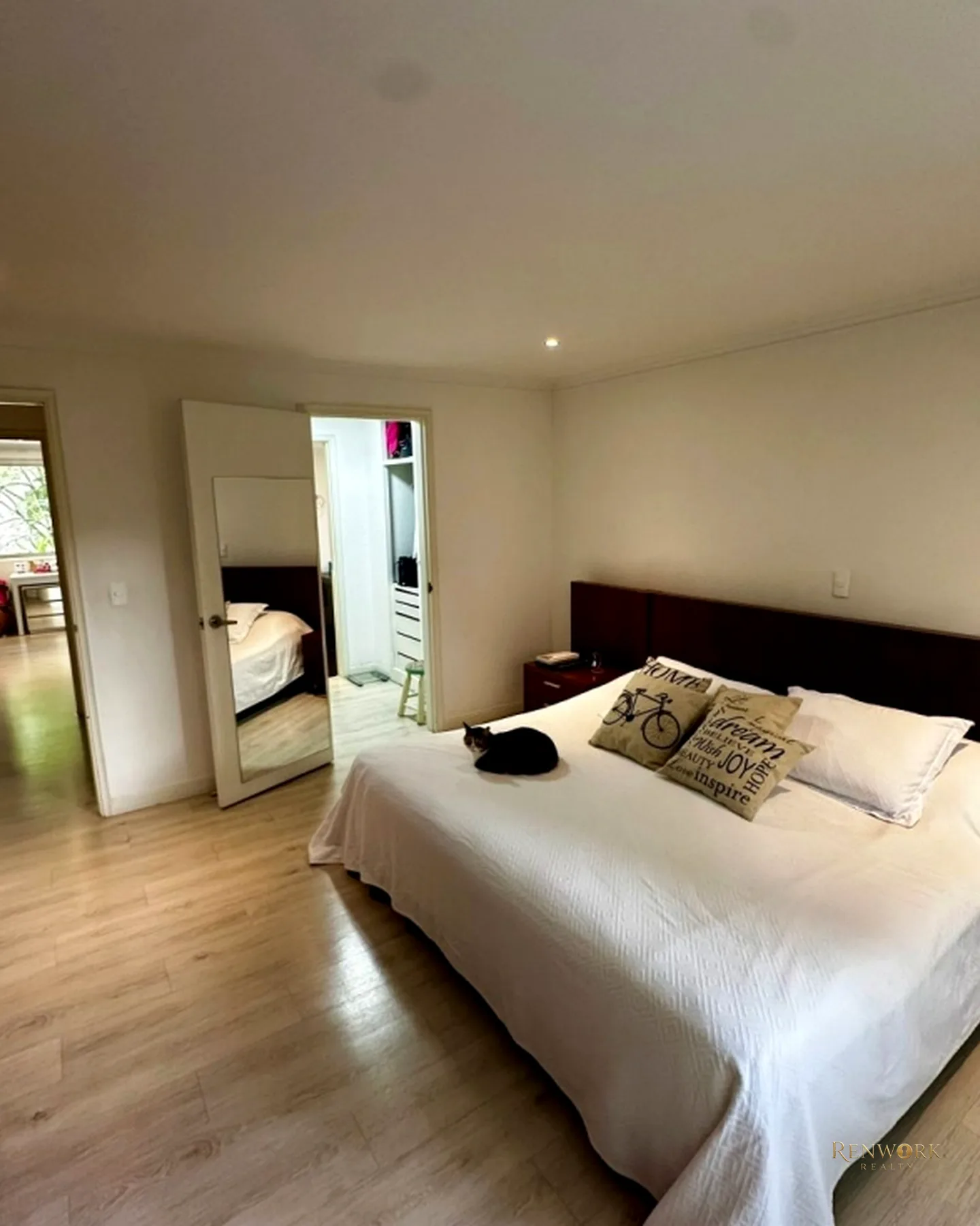 VENTA DE APARTAMENTO PROVENZA/POBLADO · foto 6